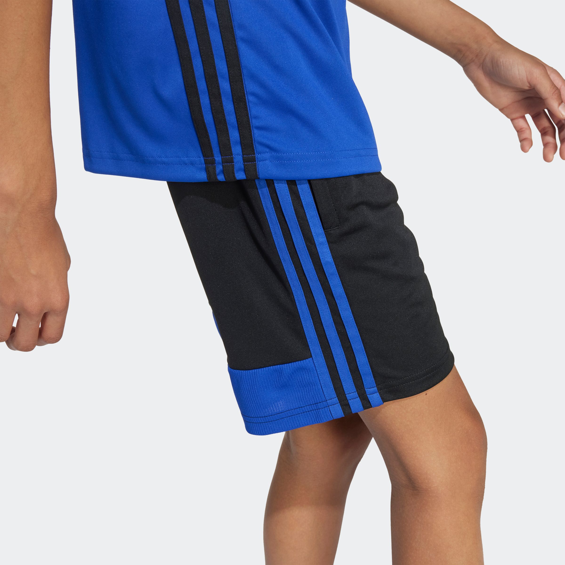 Thumbnail - adidas Performance Trainingsshorts "TIRO 25 ESSENTIALS KIDS"