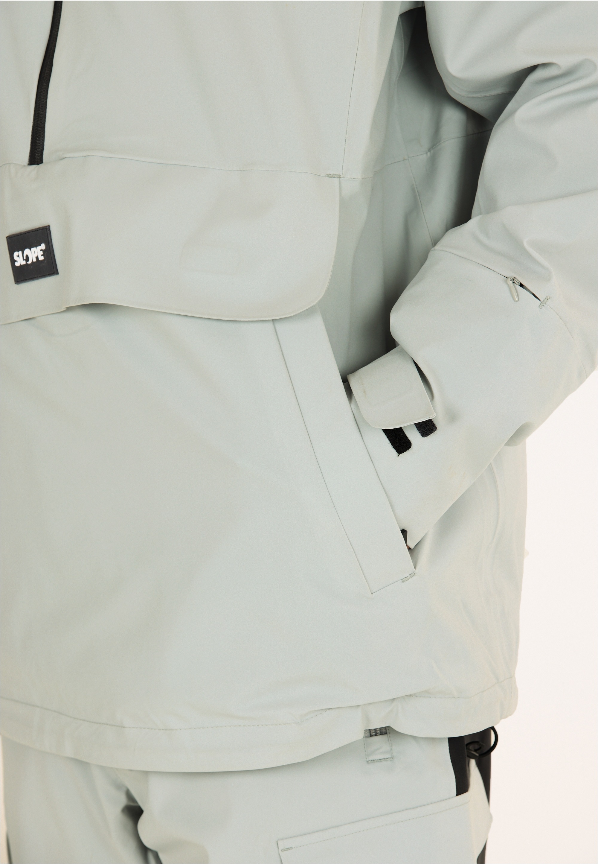 SLOPE Skijacke »Ruki«, Im wetterfesten Anorak-Design