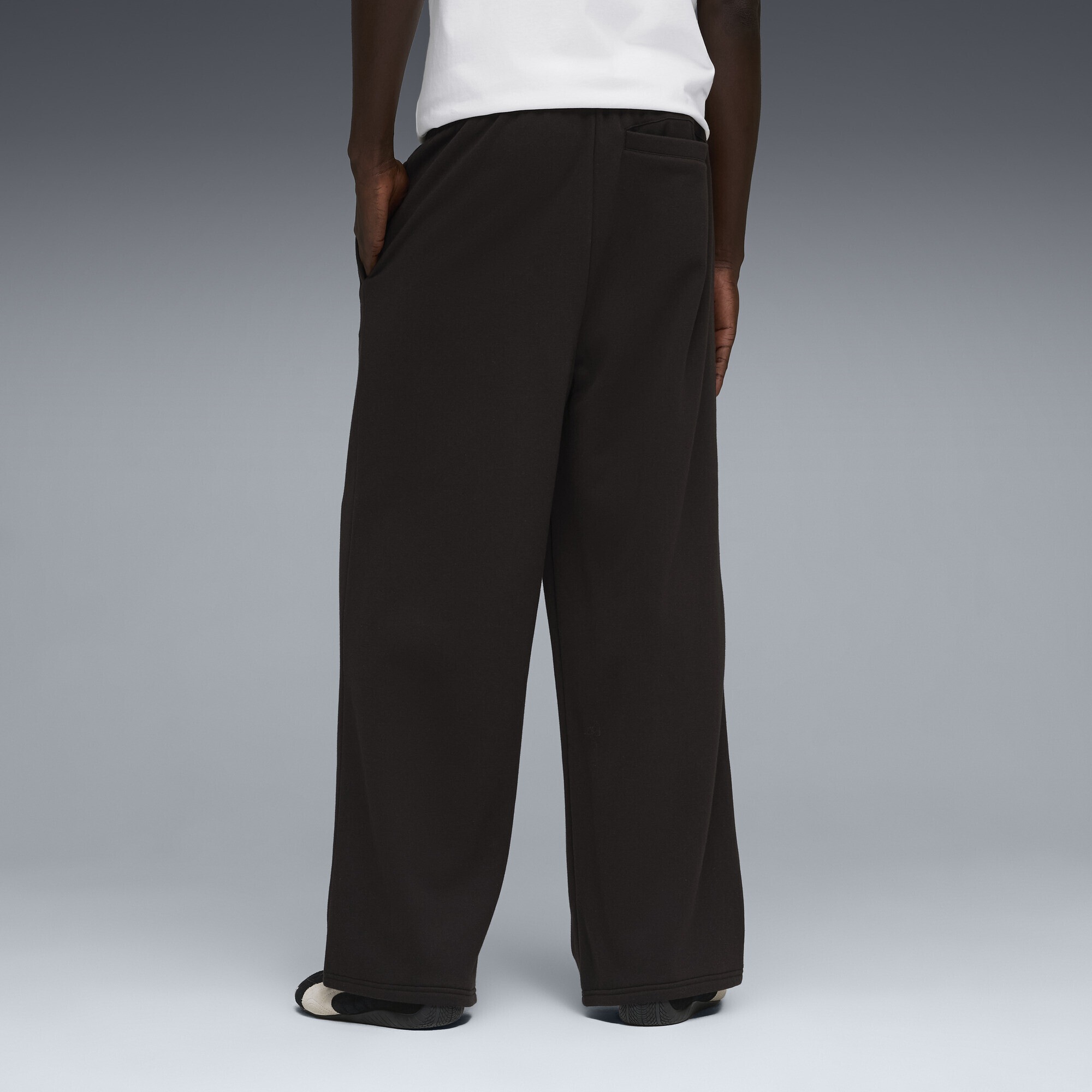 Thumbnail - PUMA Sporthose "Wardrobe Essentials Oversized Jogginghose Herren"