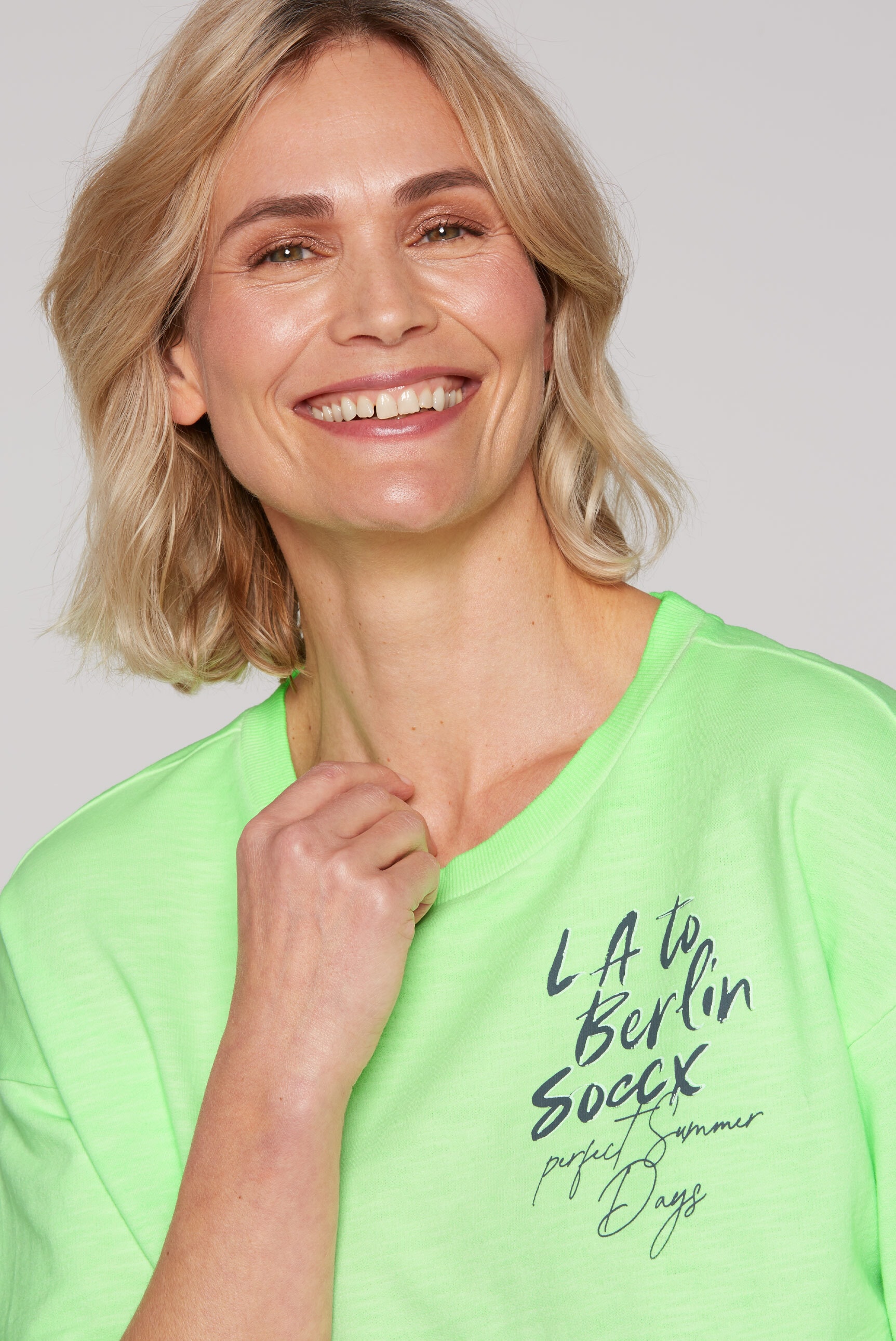 SOCCX Sweater, mit nach vorn gedrehten Seitennähten