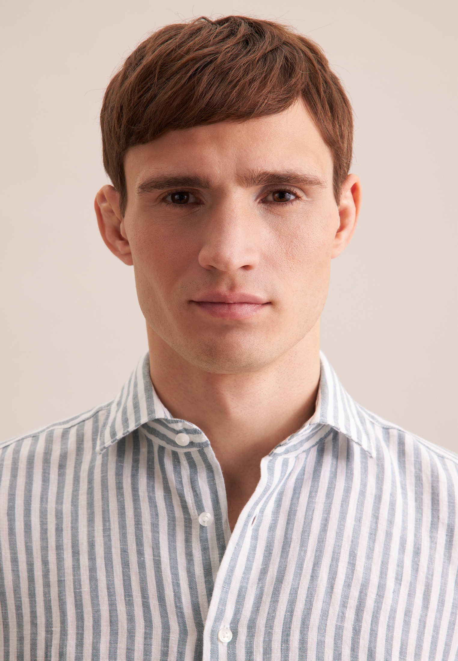 Thumbnail - seidensticker Businesshemd "Slim" Slim 1/1 Kentkragen Streifen