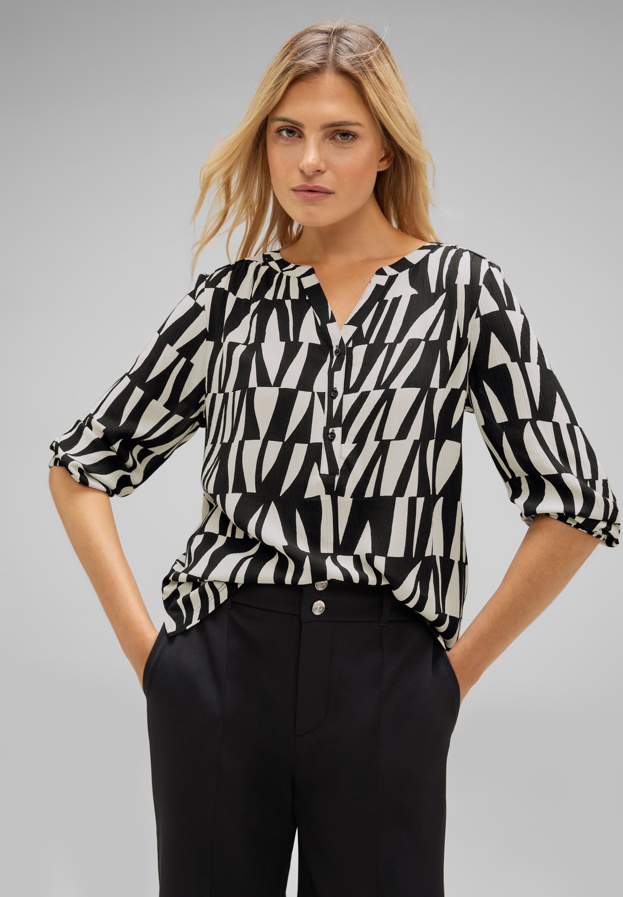 STREET ONE 3/4-Arm-Shirt, mit dekorativer Knopfleiste