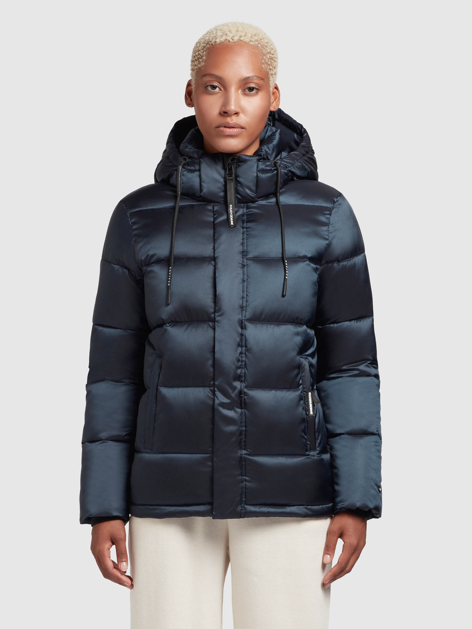 khujo Steppjacke »EVONA SATIN«, (1 St.), mit Kapuze