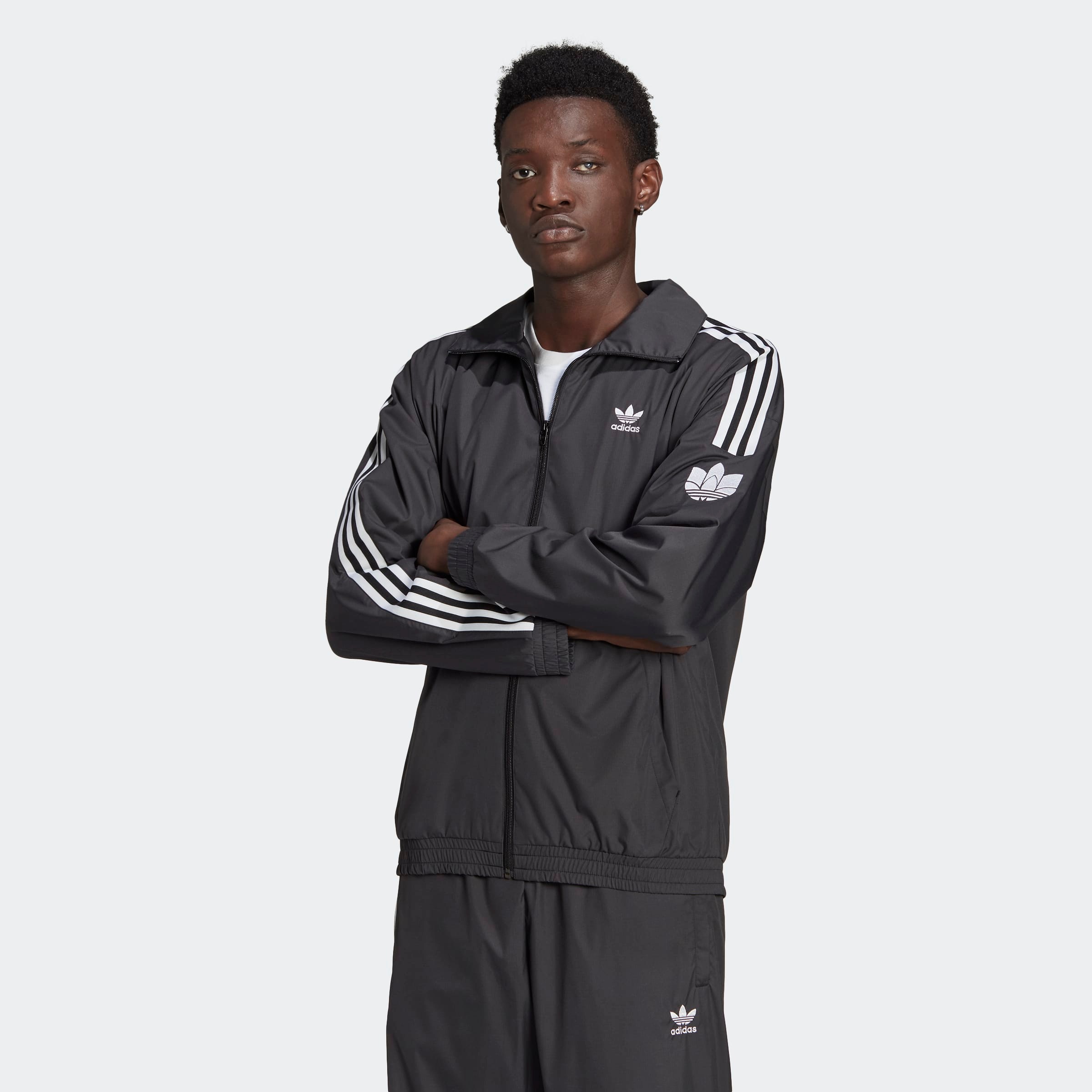adidas Originals Loungewear Adicolor 3D Trefoil Tee GN3547 | WEIβ | für  19,50 € - SneakerStudio.de