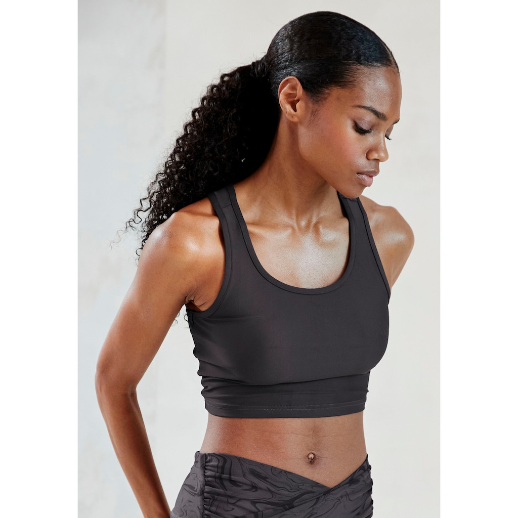 LASCANA ACTIVE Crop-Top »Sporttop«, mit Ringerrücken und Logodruck