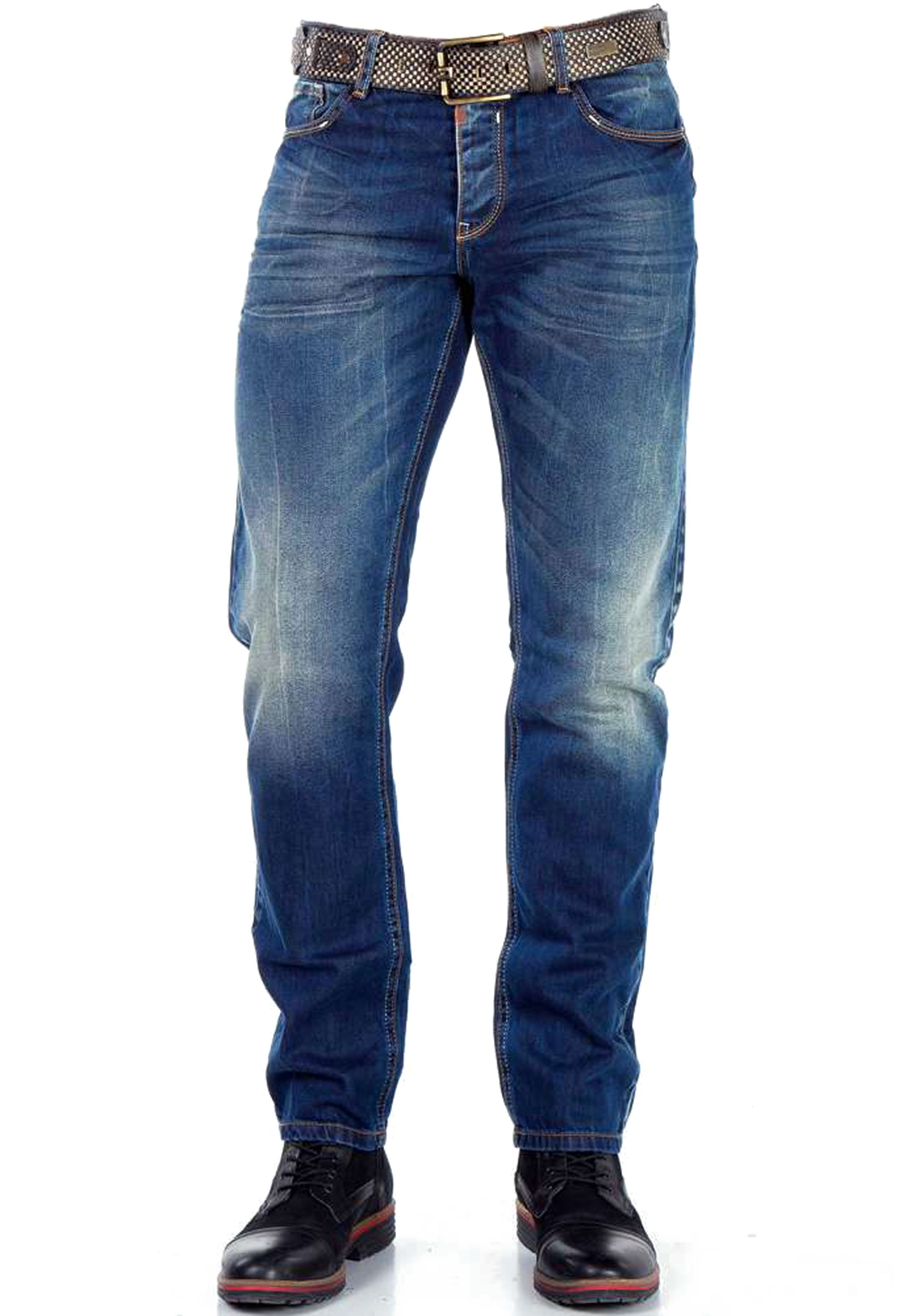 Cipo & Baxx Bequeme Jeans, mit dezenter Waschung n Straight Fit
