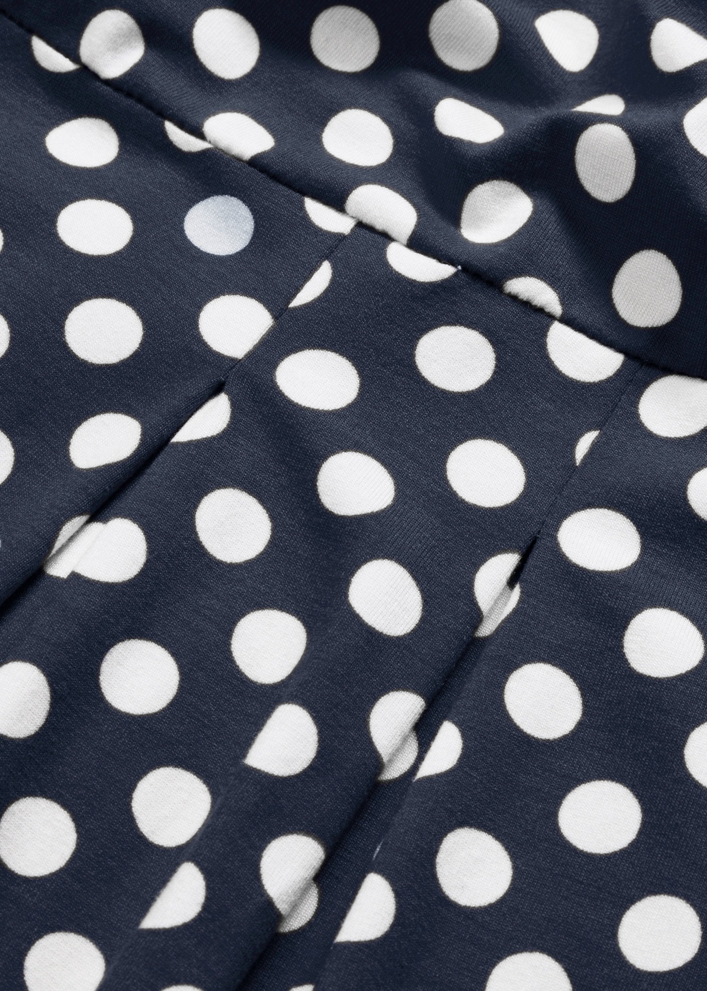 bonprix Jerseykleid »Jerseykleid aus Viskose-Mix« 1 tlg. für sommerliche Tage, aus Viskose-Mix, ausgestellte Passform