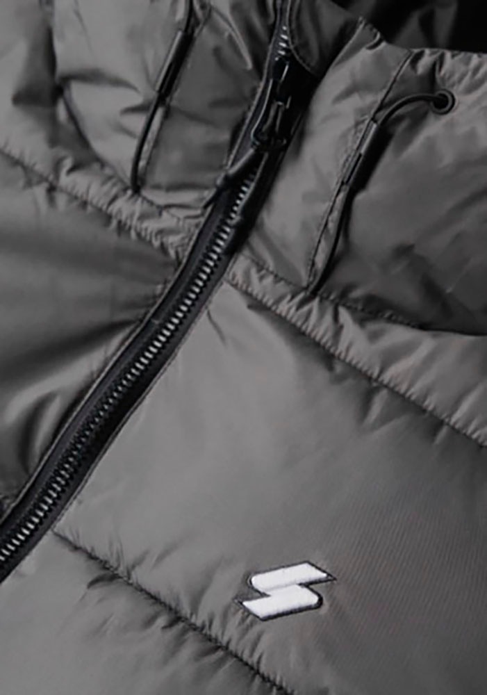 Superdry Steppjacke »HOODED SPORTS PUFFR JACKET«, mit Kapuze, mit kontrastfarbener Stickerei