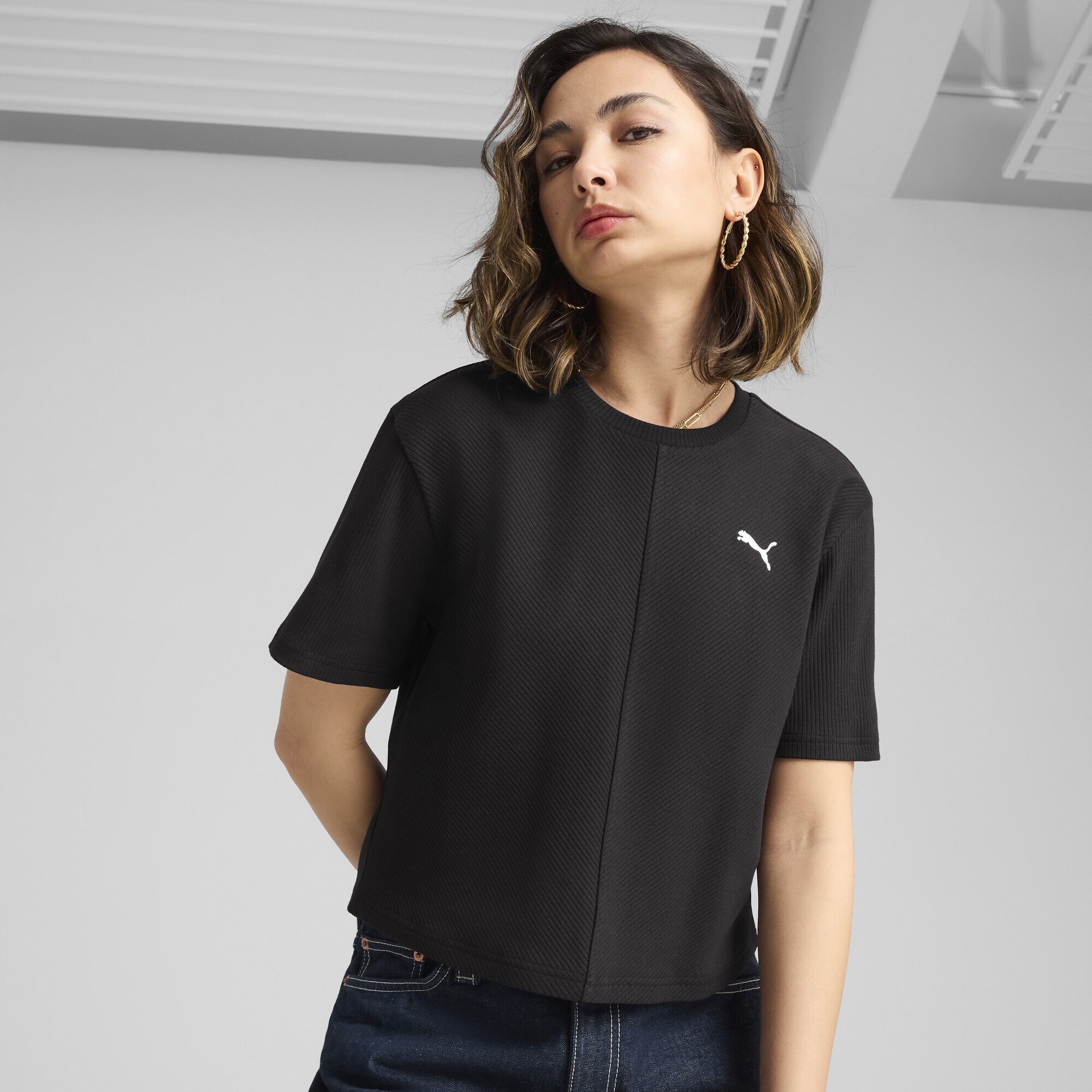 PUMA T-Shirt »WARDROBE ESS Geripptes Relaxed Fit T-Shirt Damen«