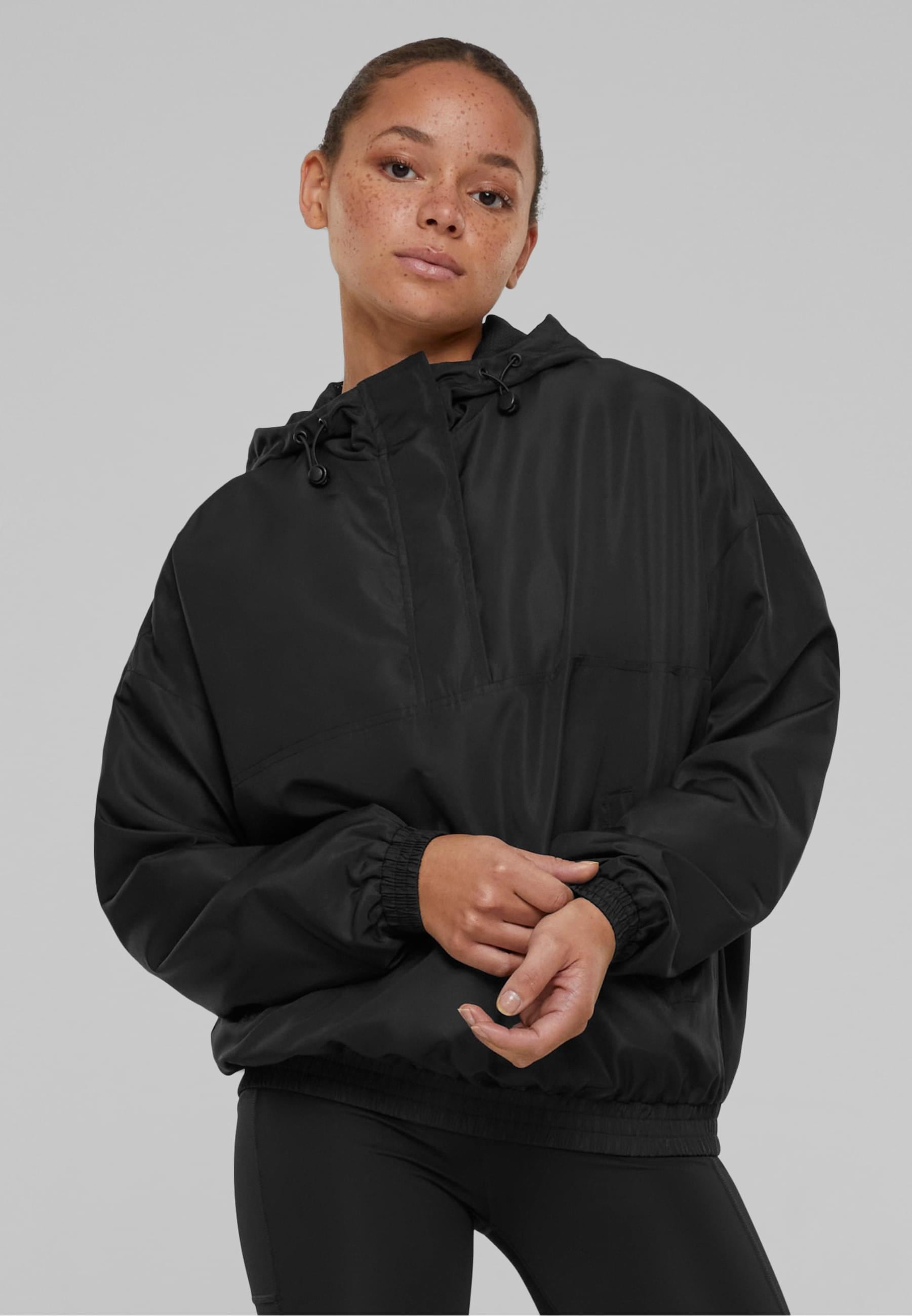 URBAN CLASSICS Allwetterjacke »Urban Classics Damen Ladies Recycled Oversized Pullover Jacket«, (1 St.), mit Kapuze