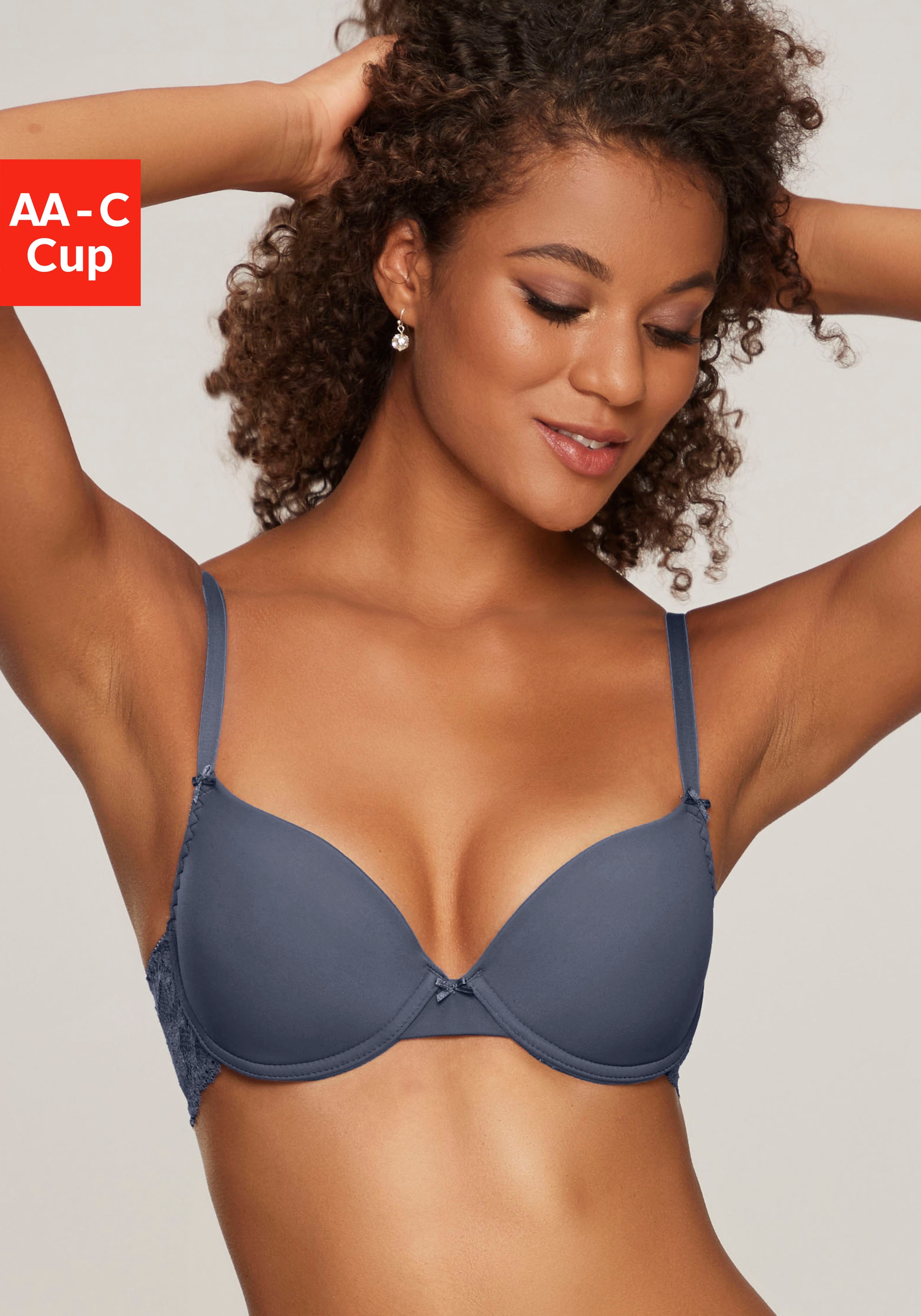 Nuance im Rücken aus Spitze, Cups aus Microtouch, Dessous