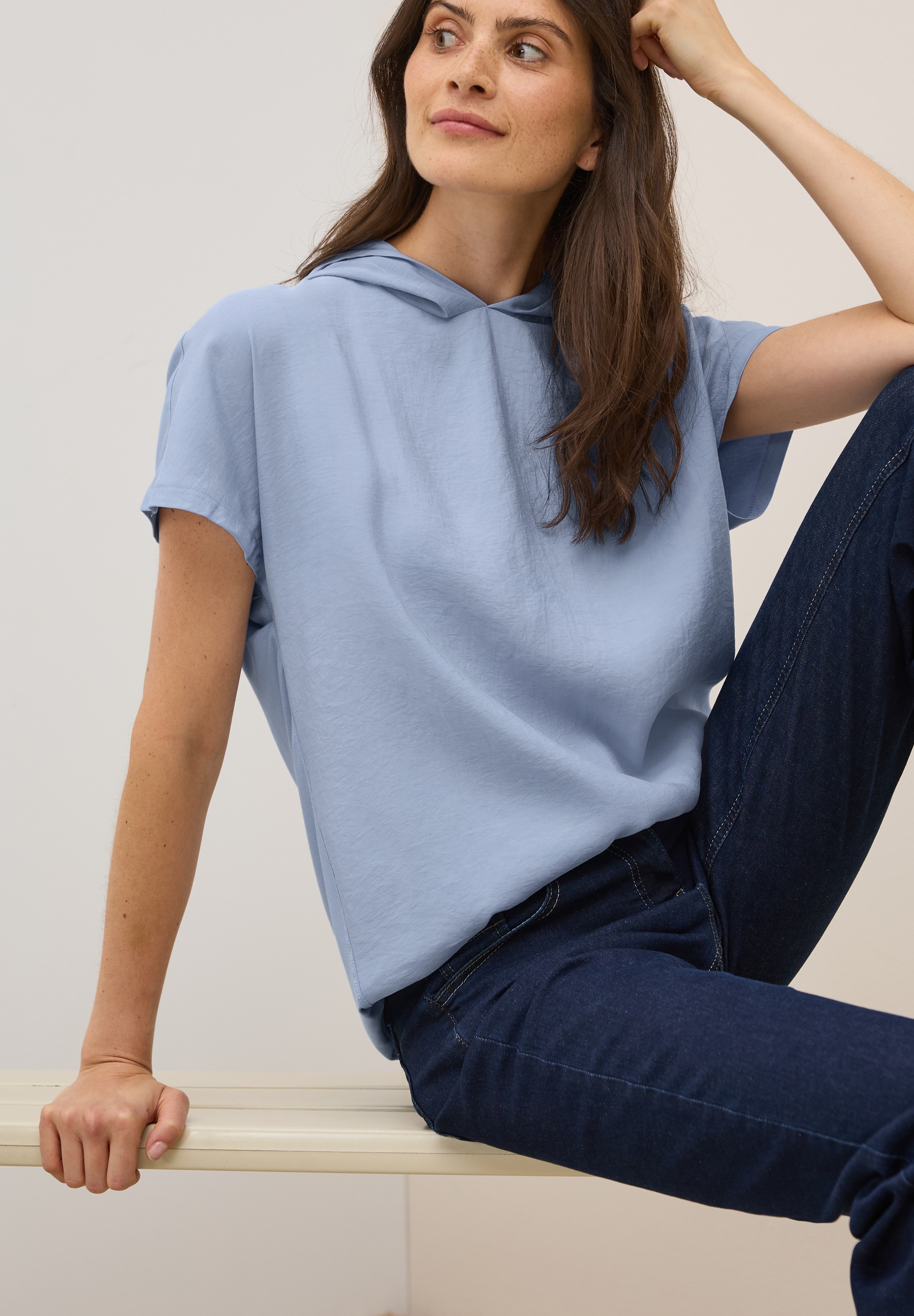 Cecil Kapuzenshirt aus softem Materialmix