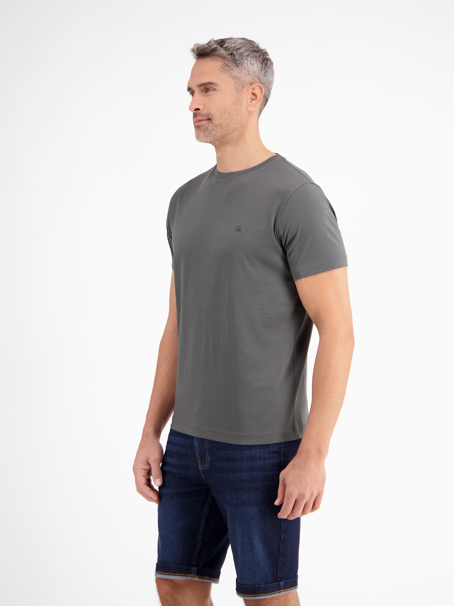LERROS T-Shirt »LERROS Basic T-Shirt mit Logostitch«