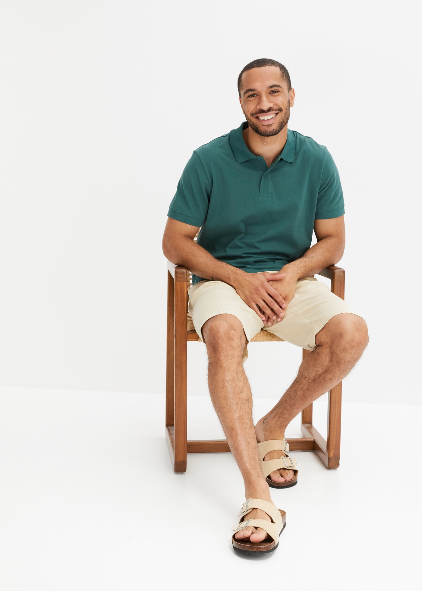 bonprix Poloshirt »Piqué-Poloshirt aus reiner Baumwolle« 1 Regular Fit, Kurzarm, aus hautfreundlicher Baumwolle