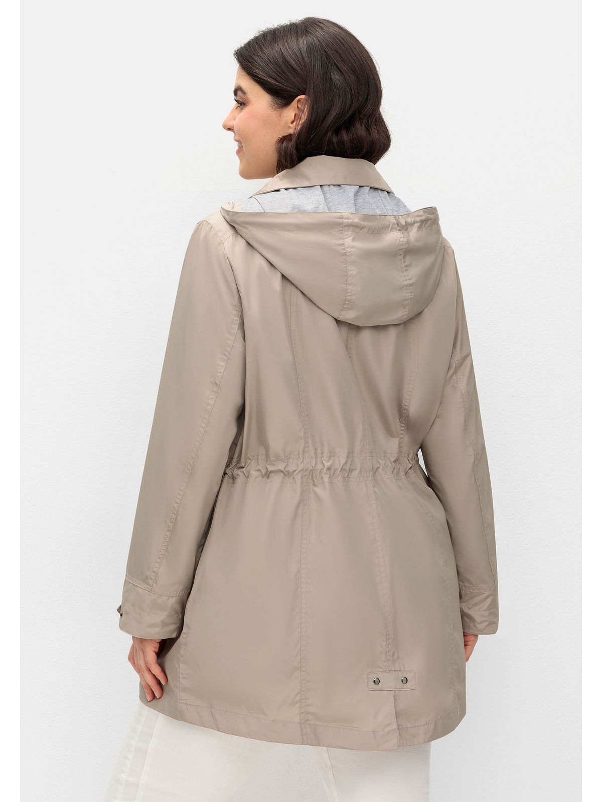 Sheego Parka »Große Größen«, mit Kapuze, in dezent schimmernder Optik