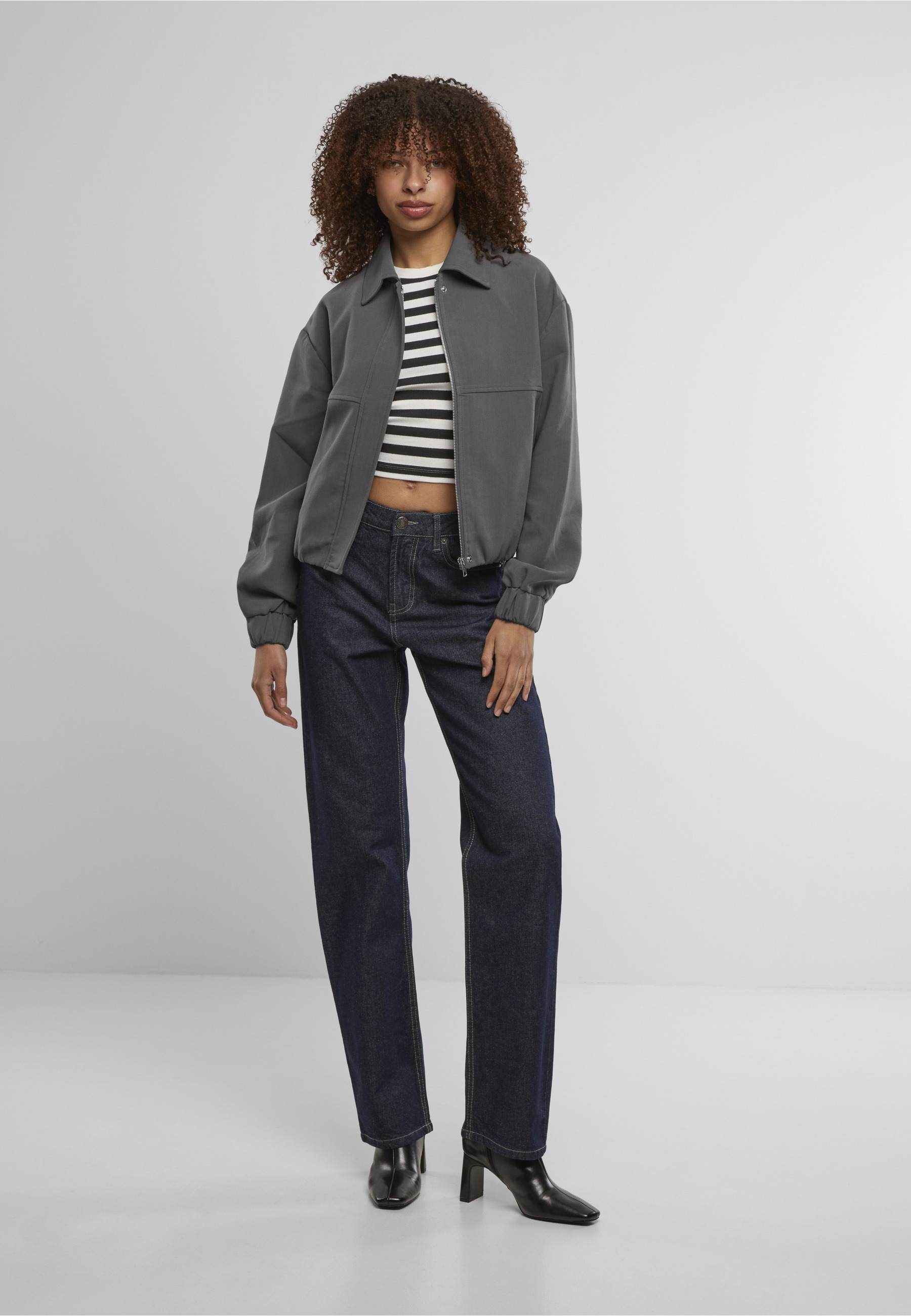 URBAN CLASSICS Bequeme Jeans »Urban Classics Ladies Straight Fit Denim«