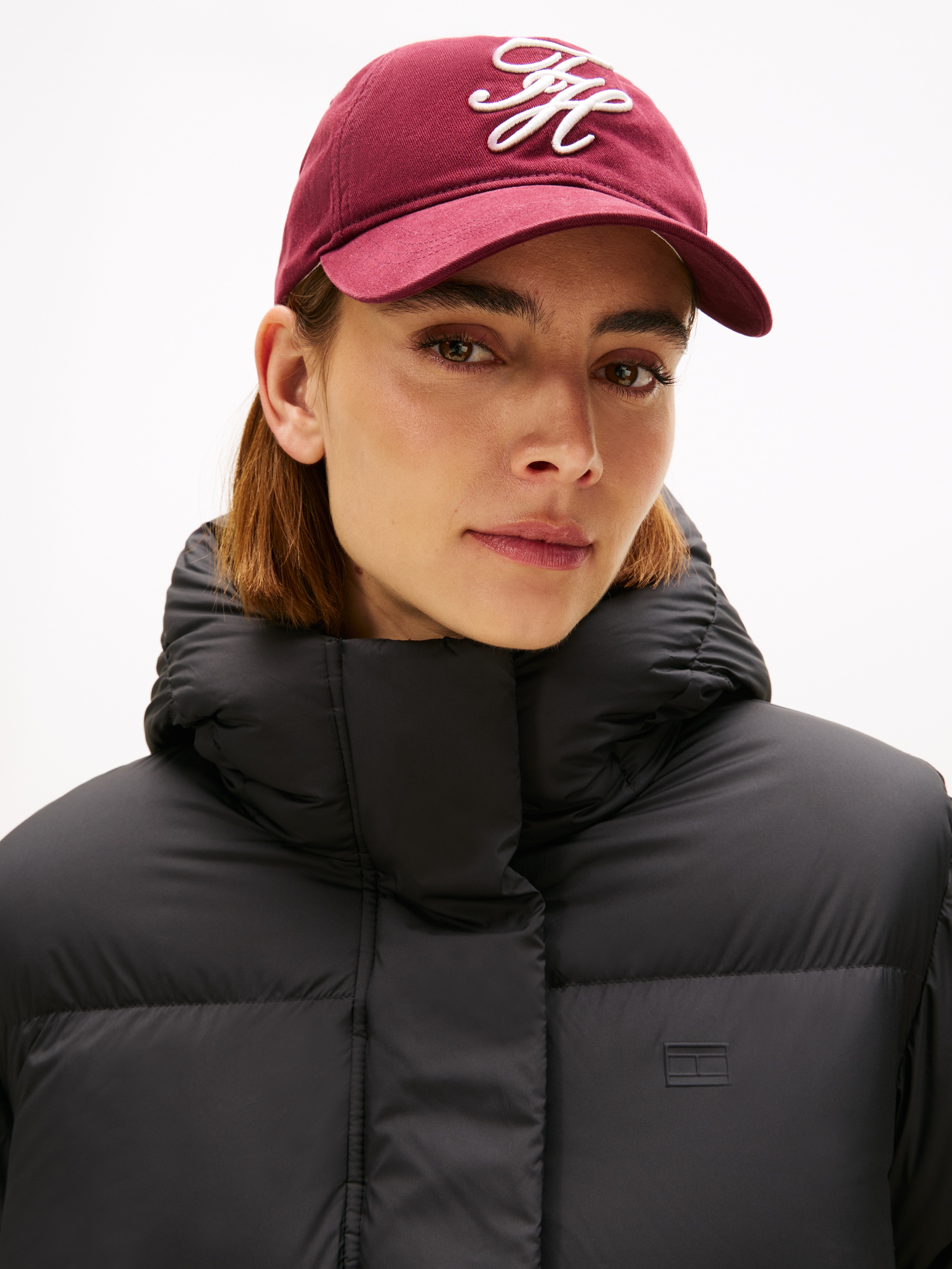Tommy Hilfiger Daunenmantel »MODERN DOWN REG COAT«, mit wärmenden Daunen gefüttert