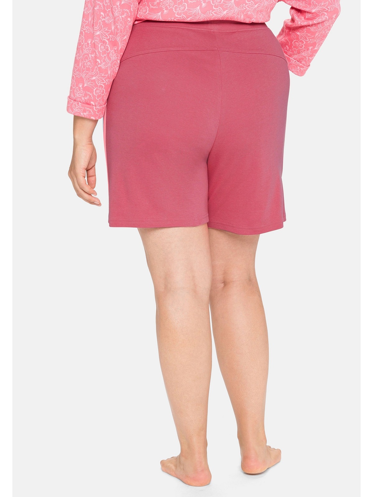 Sheego Shorts »Große Größen«, mit Kontrastdetails, aus Interlock für kaufen  | BAUR