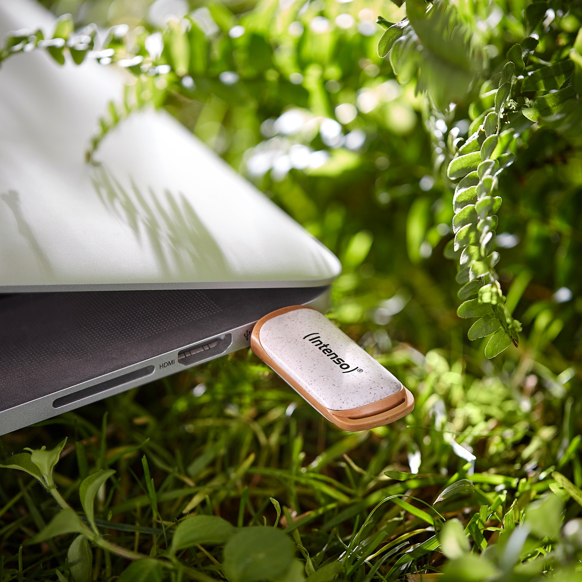 Intenso USB-Stick »Green Line 128 GB USB 3.2«, (USB 3.2 Lesegeschwindigkeit 70,00 MB/s)