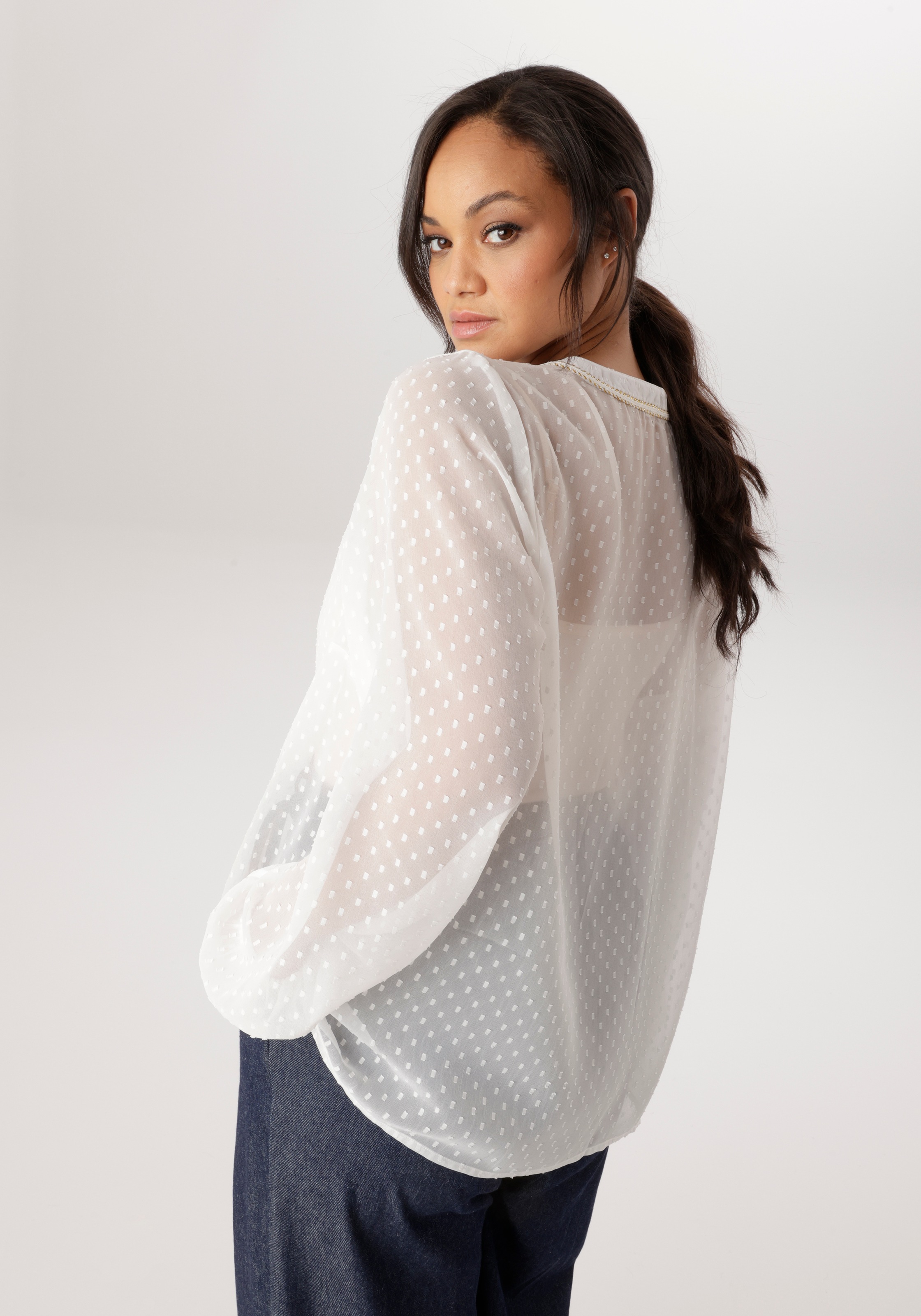 Aniston PLUS Schlupfbluse mit eingewebten Punkten - NEUE KOLLEKTION günstig online kaufen