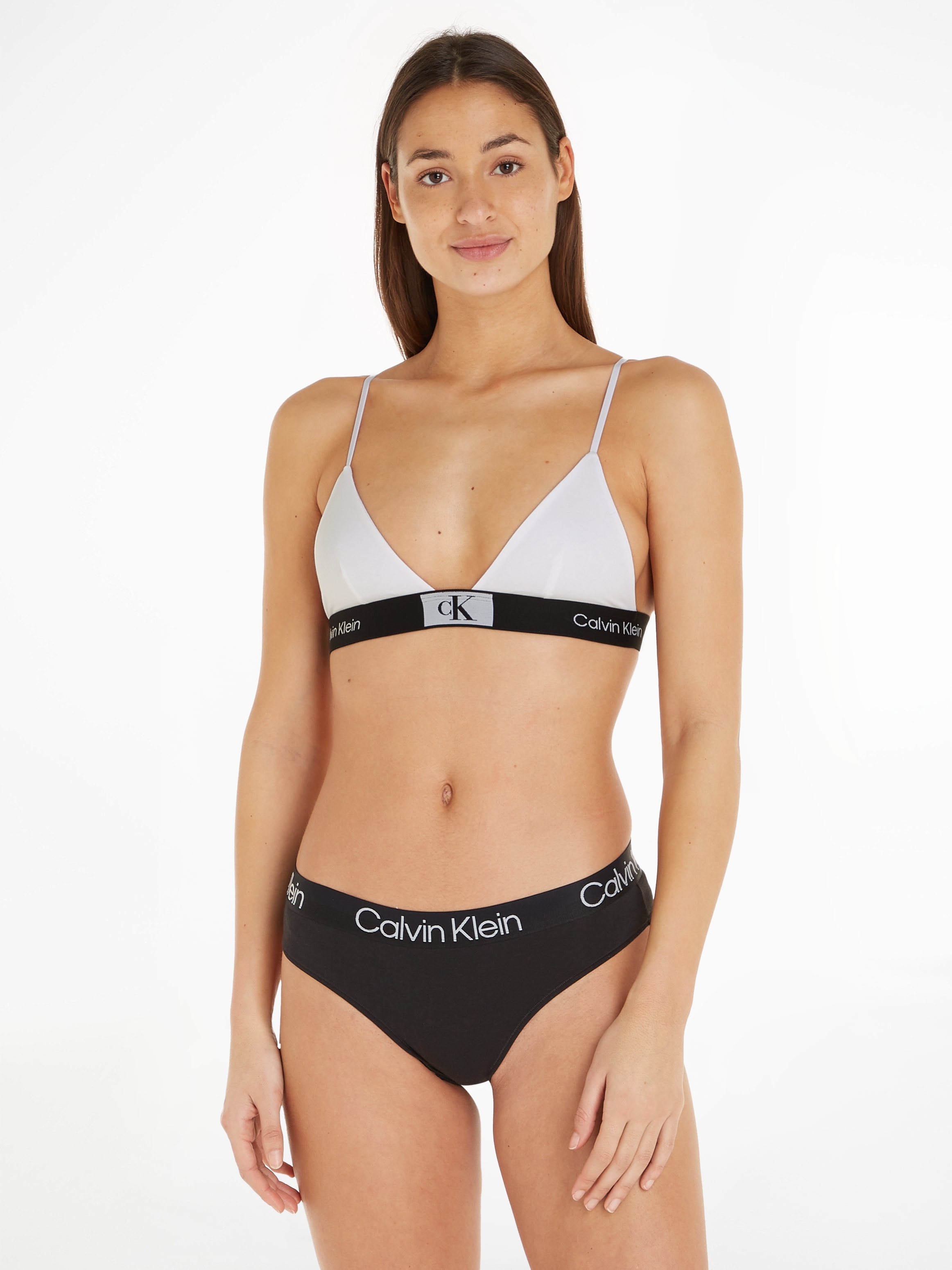 Klein klassischem | Bralette-BH online Calvin TRIANGLE«, CK-Logobund »UNLINED kaufen mit BAUR