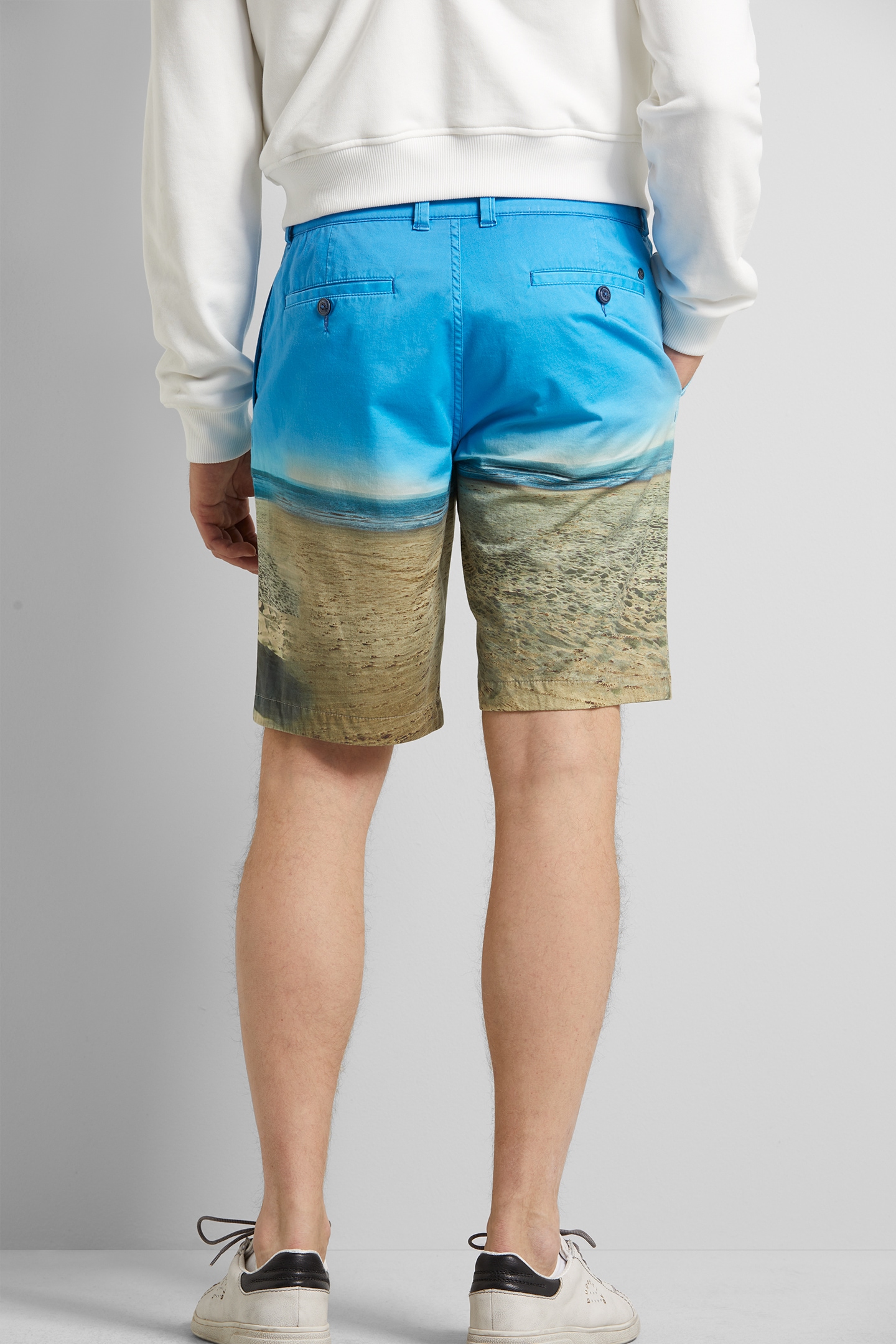 bugatti Bermudas, mit einem exclusiven Print günstig online kaufen