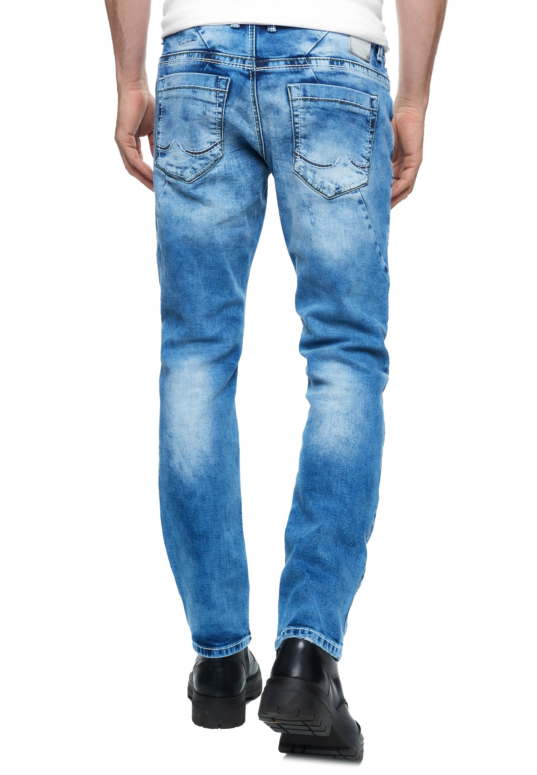 Rusty Neal Straight-Jeans »ODAR«, Mit farblich abgesetzten Ziernähten