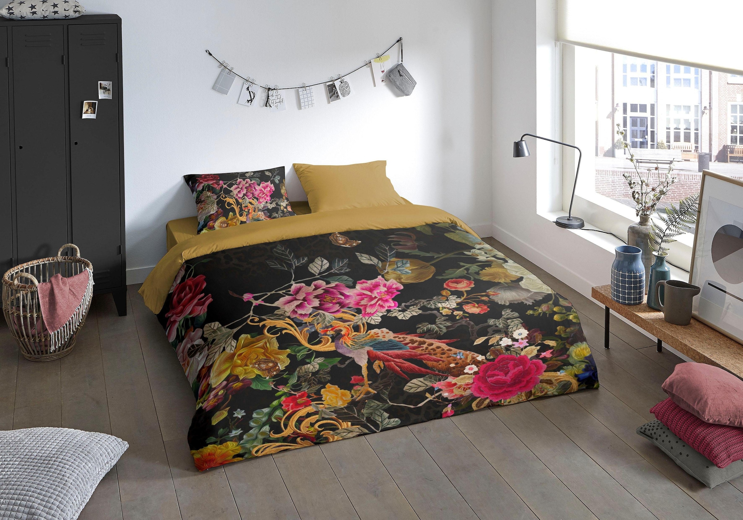 PURE luxury collection Wendebettwäsche »Vivaldi«, 135x200, Pflegeleicht, Reißverschluss, Wendeoptik, Dunkel, Blumen