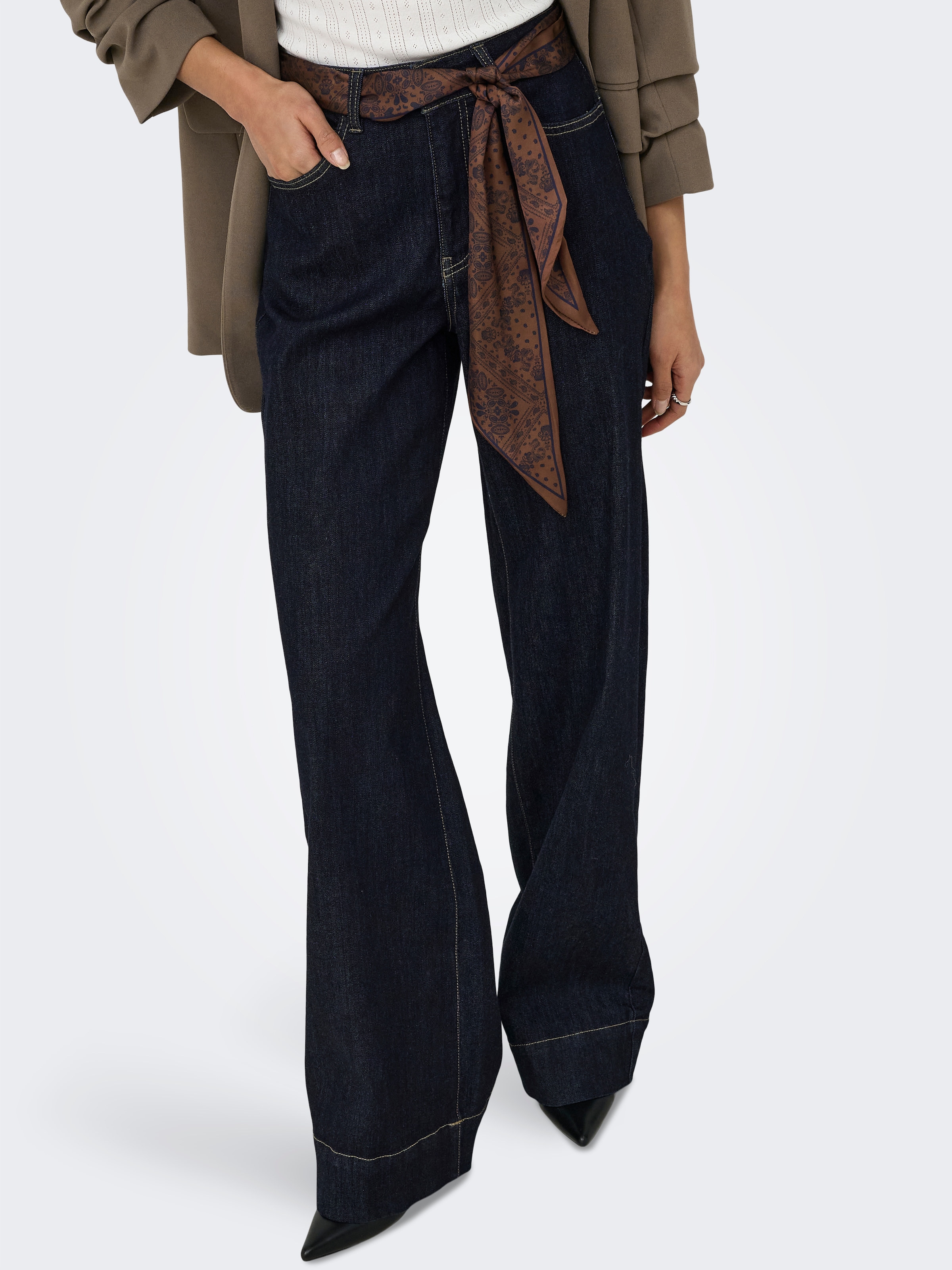 ONLY High-waist-Jeans "ONLMADISON BLUSH HW WD SCF DNM GUA12NOOS" Baumwollmischung, high waist, wide fit