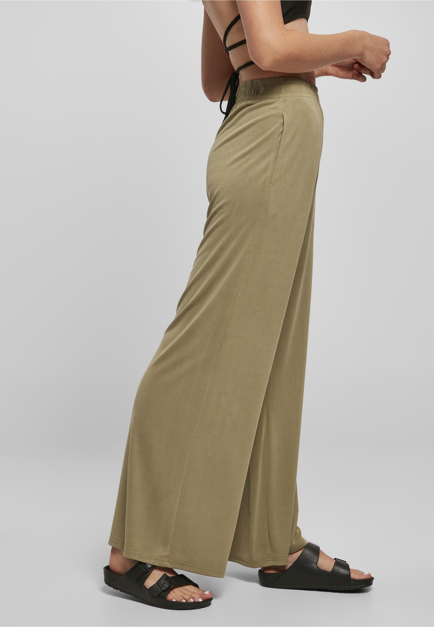 URBAN CLASSICS Stoffhose »Urban Classics Damen Ladies Modal Wide Leg Pants«