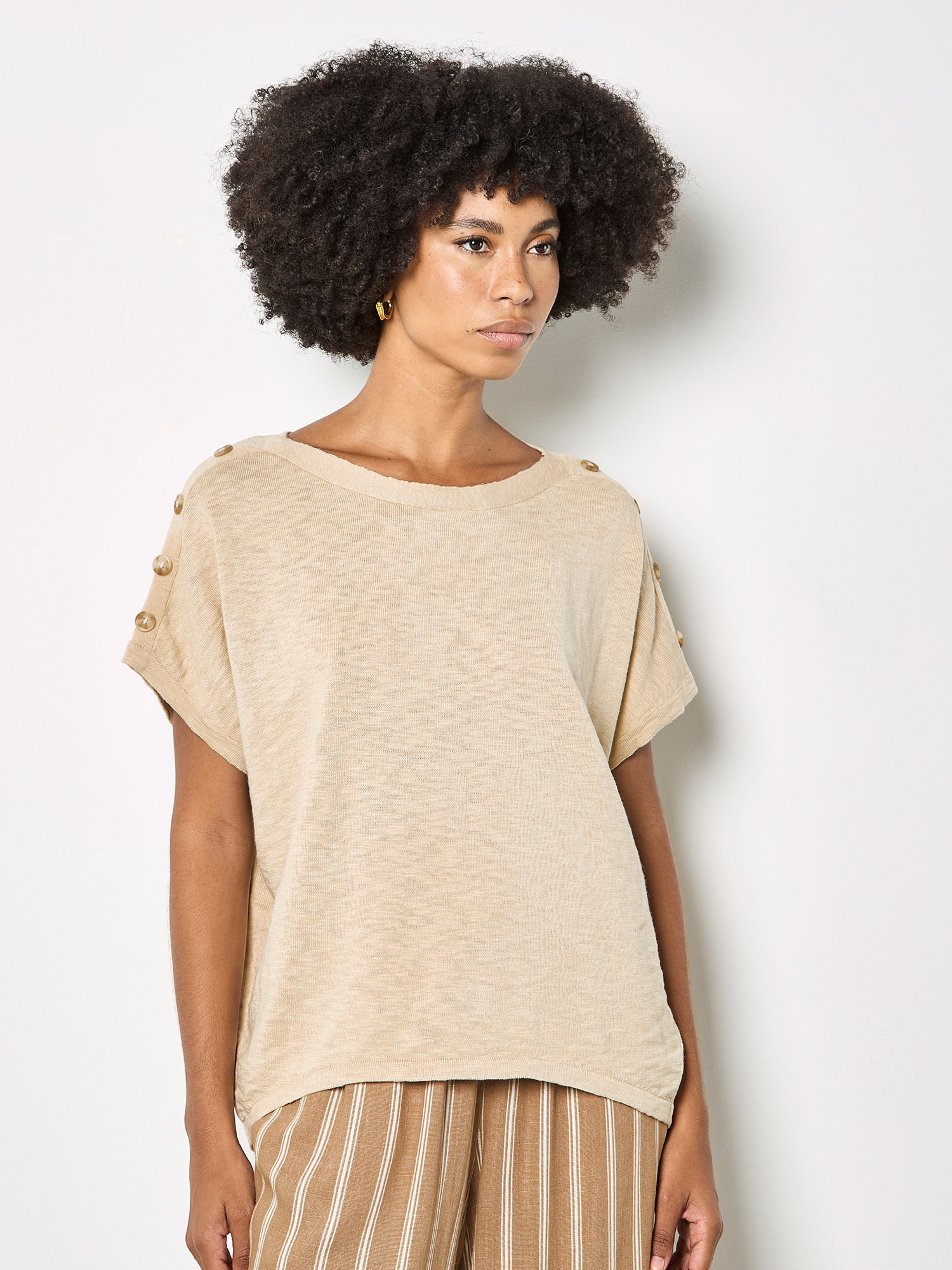 Apricot Stricktop »Top« mit dekorativen Knöpfen