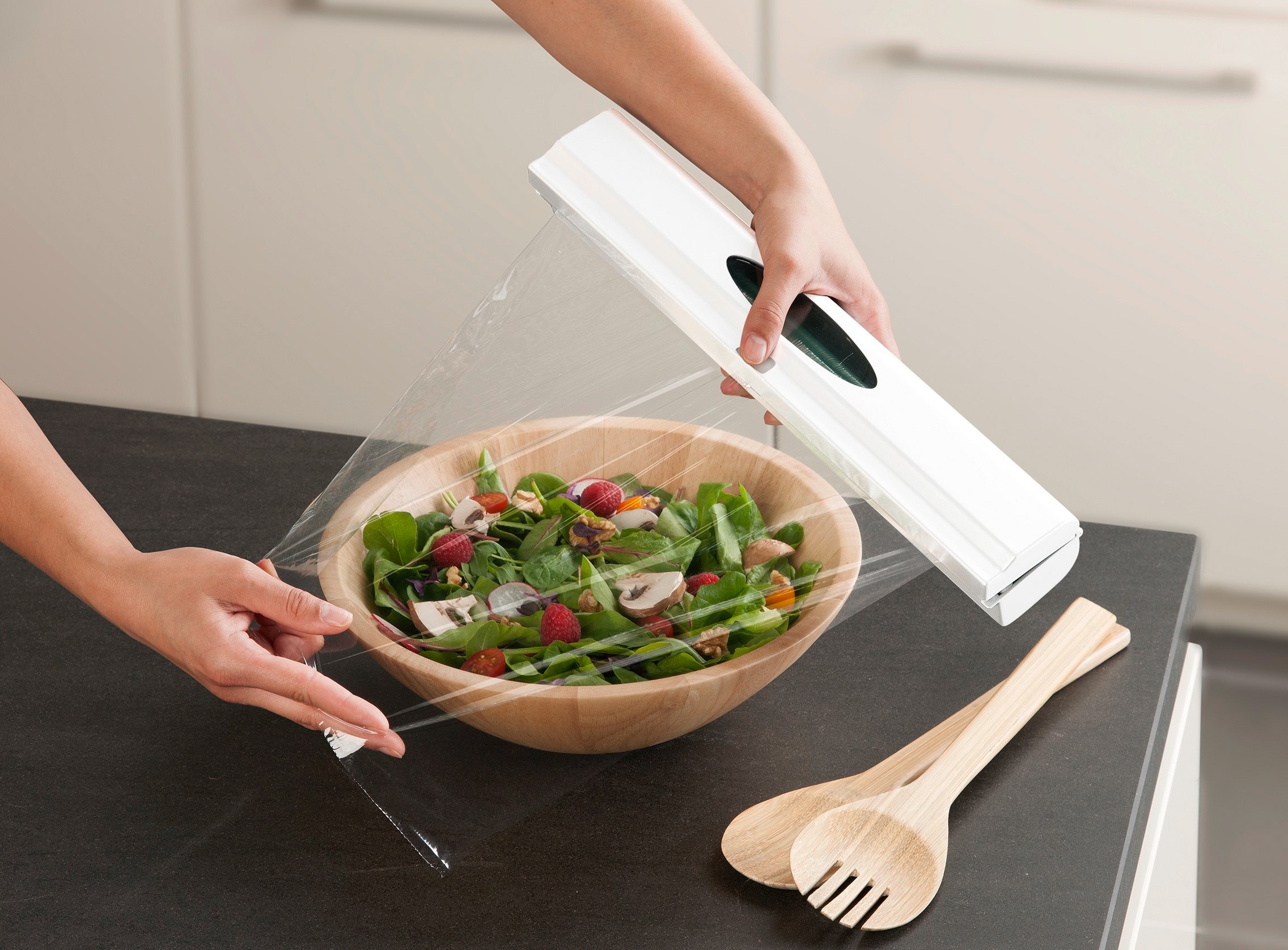 WENKO Folienspender »Modell Perfect-Cutter«, (Set, 2 St.), für Folienrollen bis 33 cm Breite, für Alufolien und Frischhaltefolien