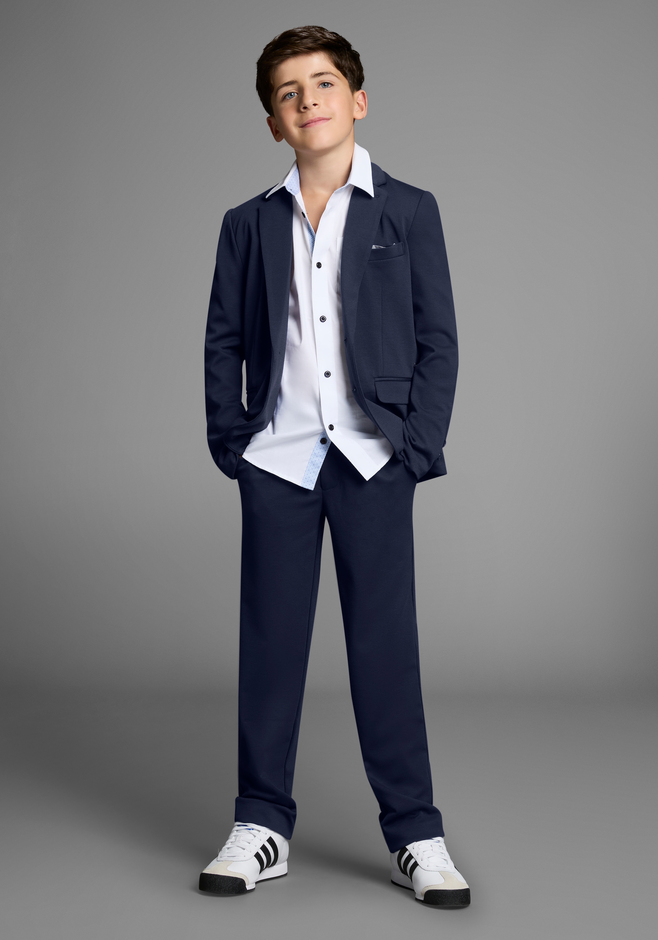 Bruno Banani Anzug "2tlg. Jersey Anzug für Jungen" Set, Sakko & Hose, 2 Stk. tlg. Basic Für jeden Anlass passend. Eleganter Jersey Anzug für TEENS