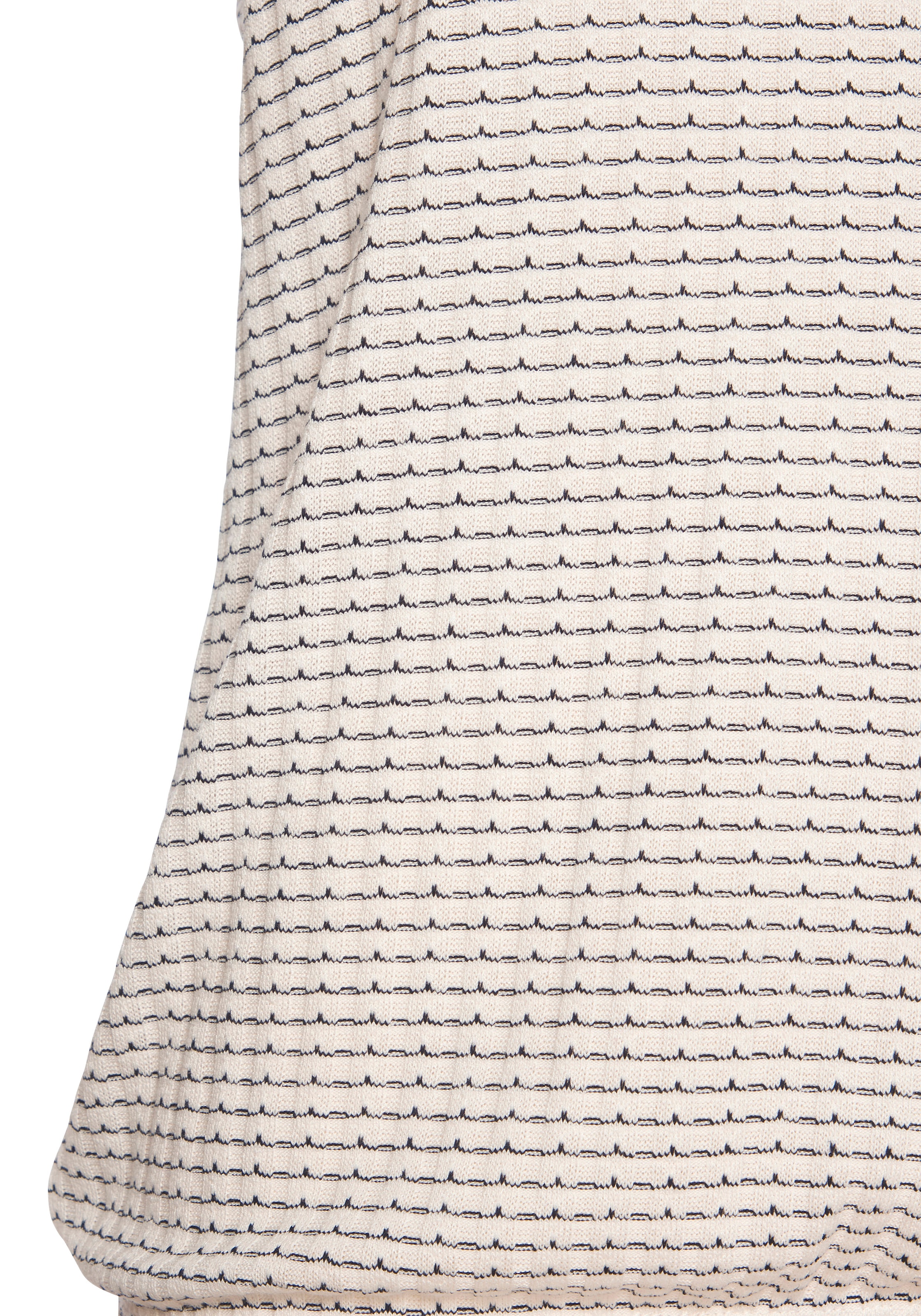 Vivance Kurzarmshirt »aus strukturierter Strickqualität«, (Set), mit schönem Muster aus Strick