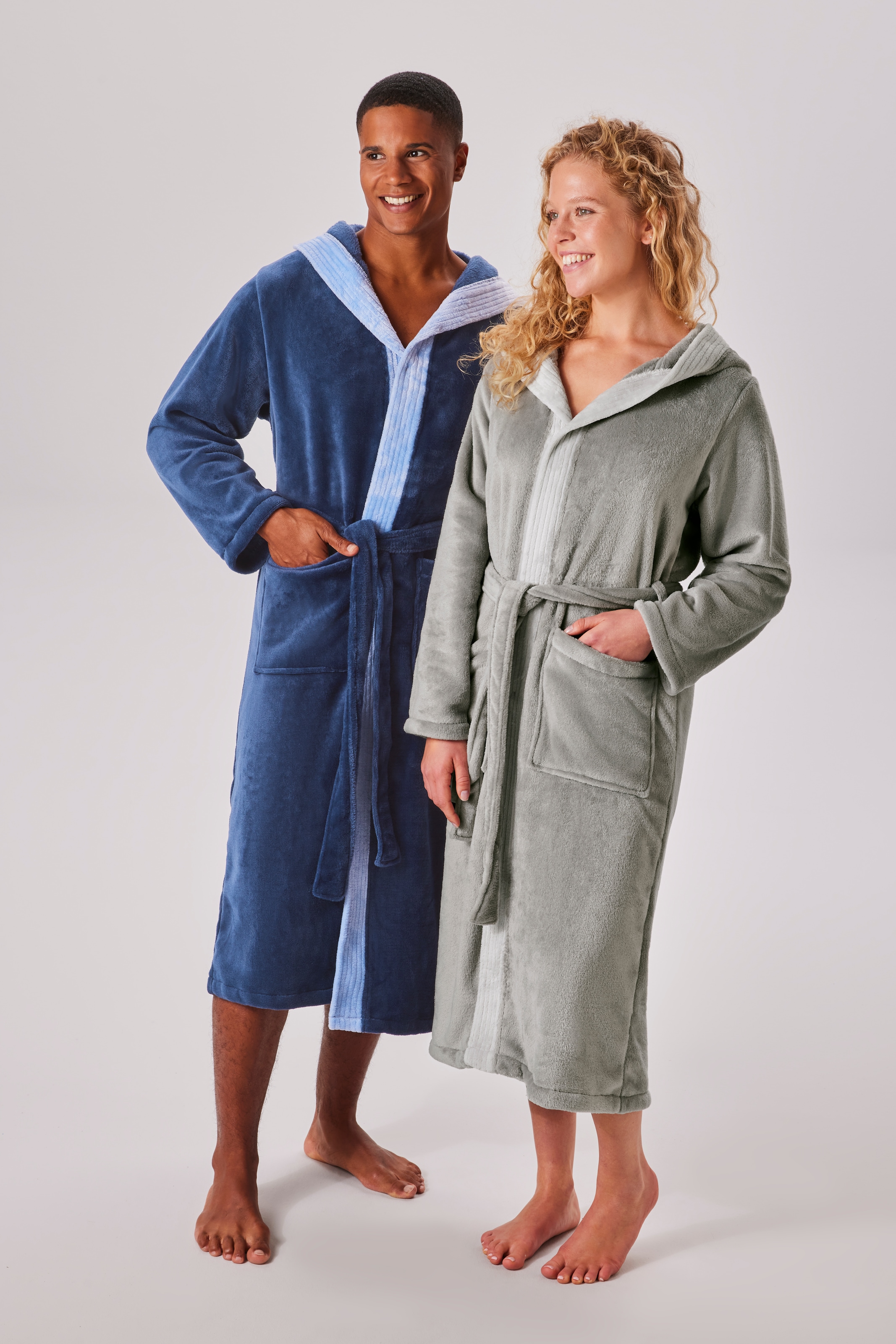 OTTO home Unisex-Bademantel »Miia, ideal für Sauna, Spa & im Urlaub« 1 Stk. tlg., weich und kuschelig, plüsch, für Damen und Herren, S-XL