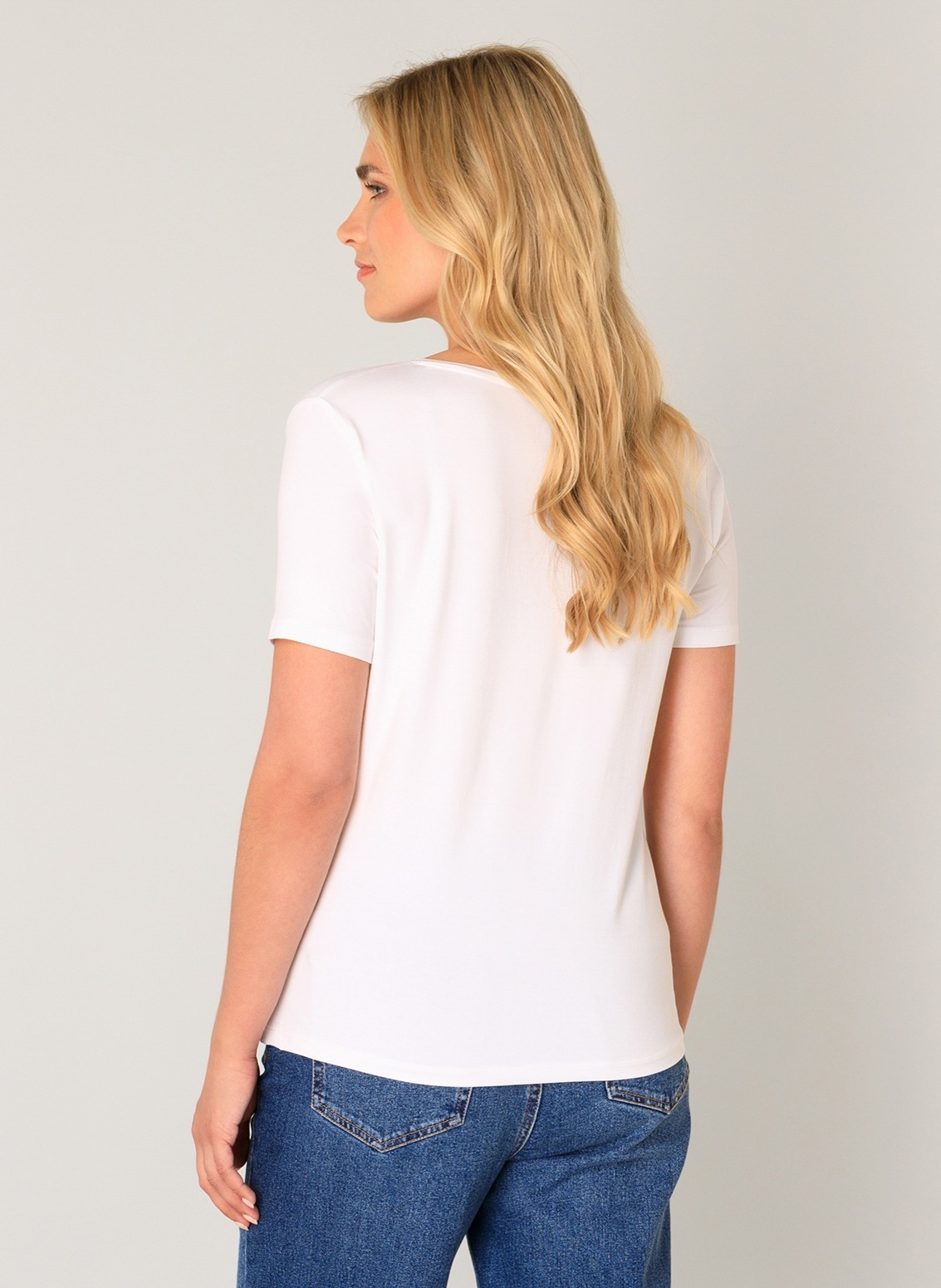 Thumbnail - Base Level T-Shirt "Yanic", mit V-Ausschnitt