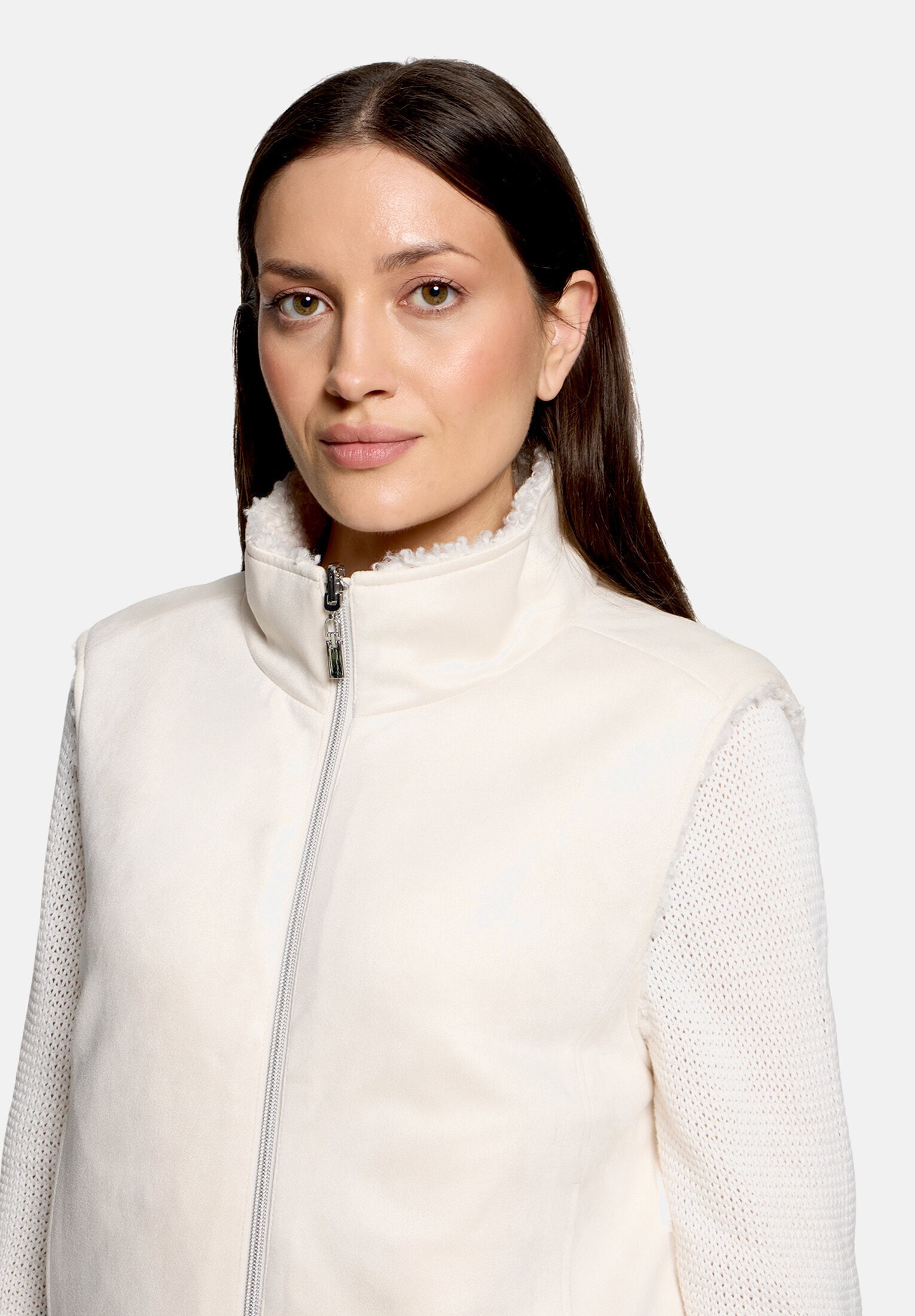 Betty&Co Plüschweste »Damen mit Wendefunktion«