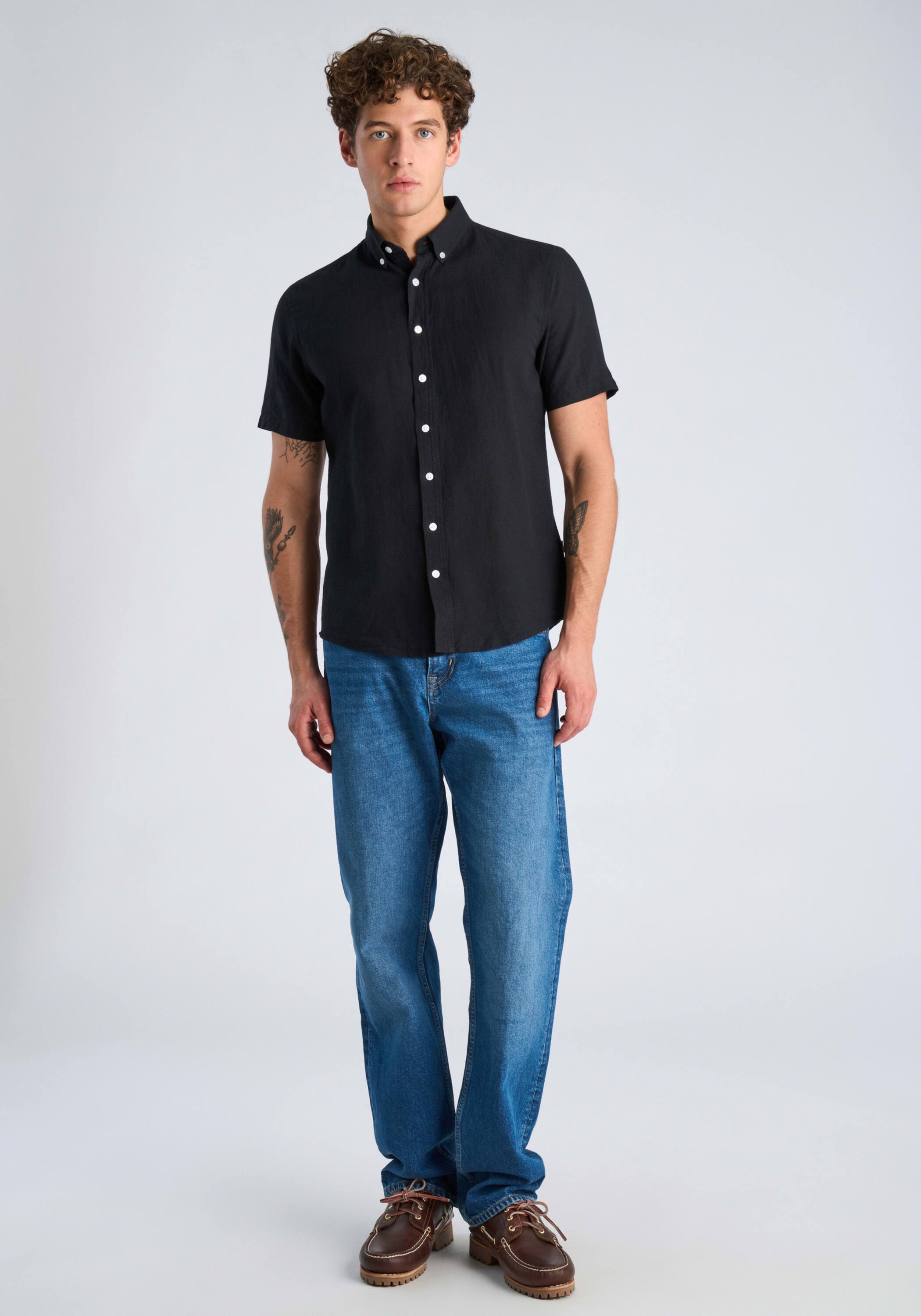Lindbergh Linen Relaxed Fit Short Sleeve Shirt Black 3