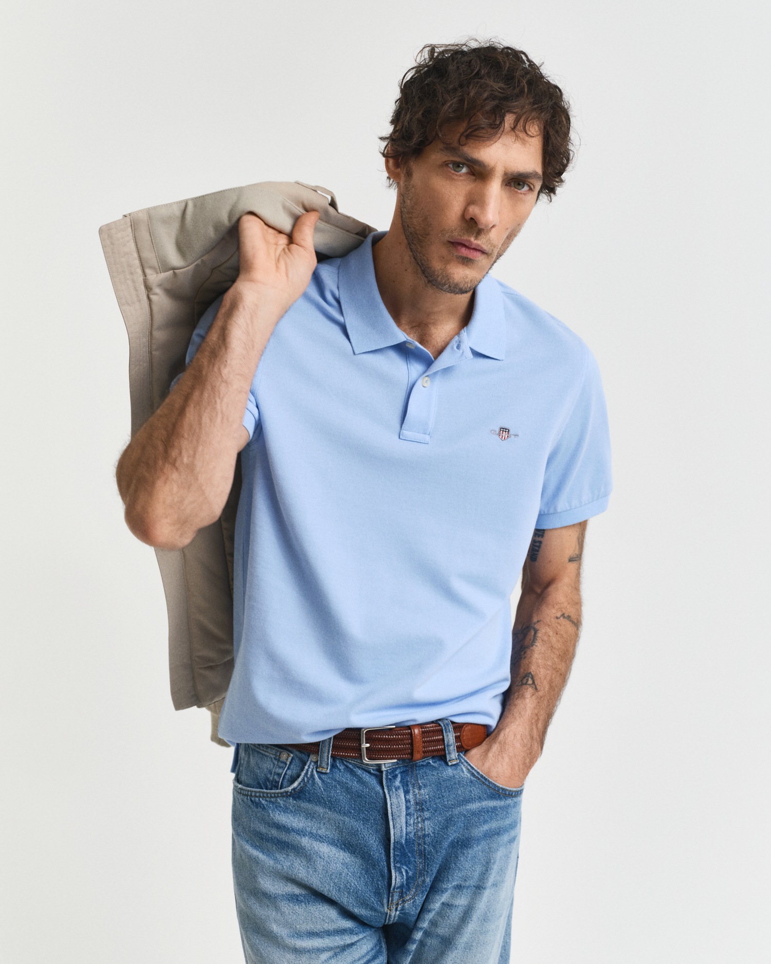Gant Poloshirt "REG SHIELD SS PIQUE POLO" mit Logo und Flachstrickkragen 10 günstig online kaufen