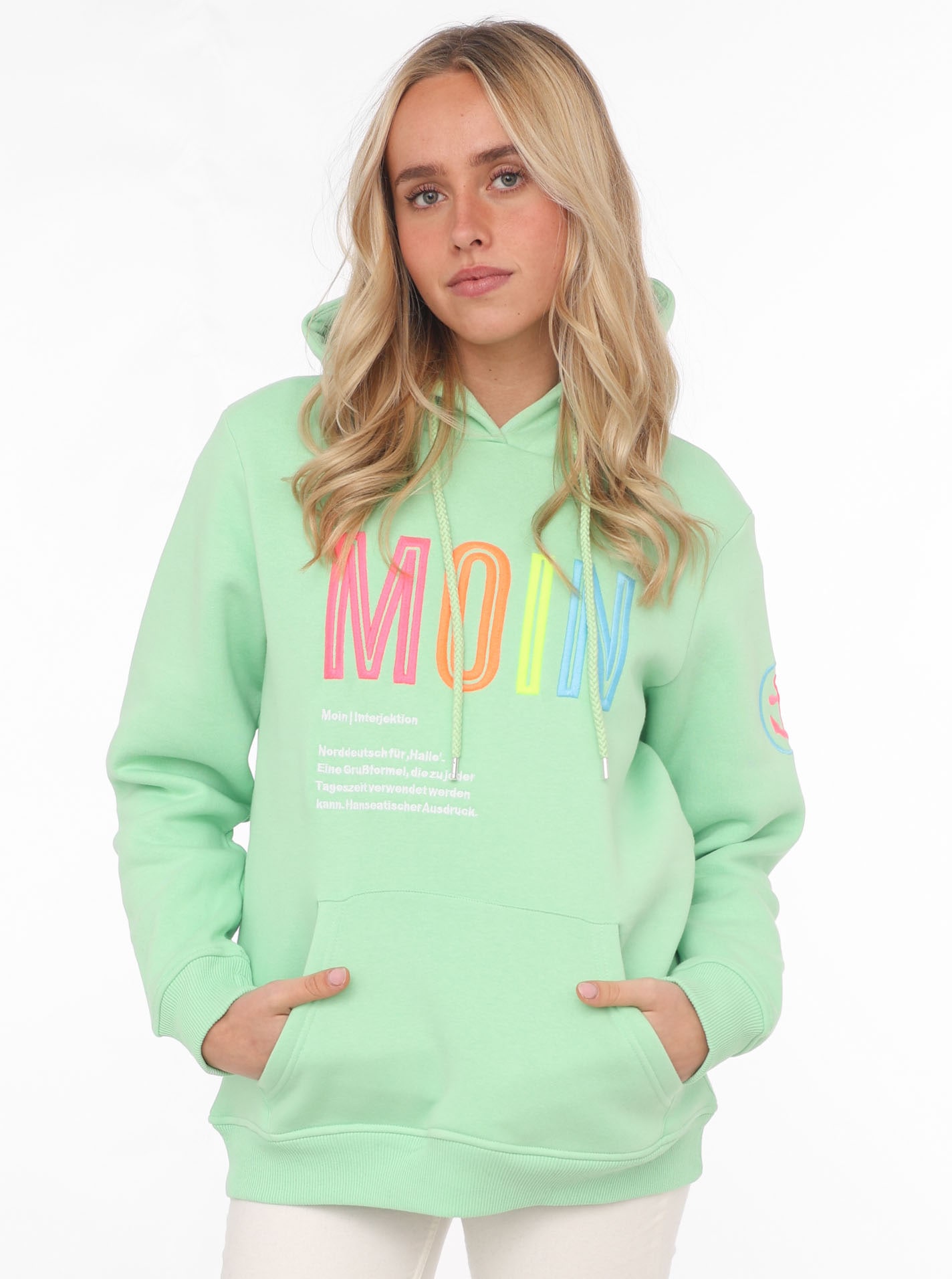 Zwillingsherz Sweatshirt, mit aufgesticktem „Moin“-Schriftzug in Neonfarben