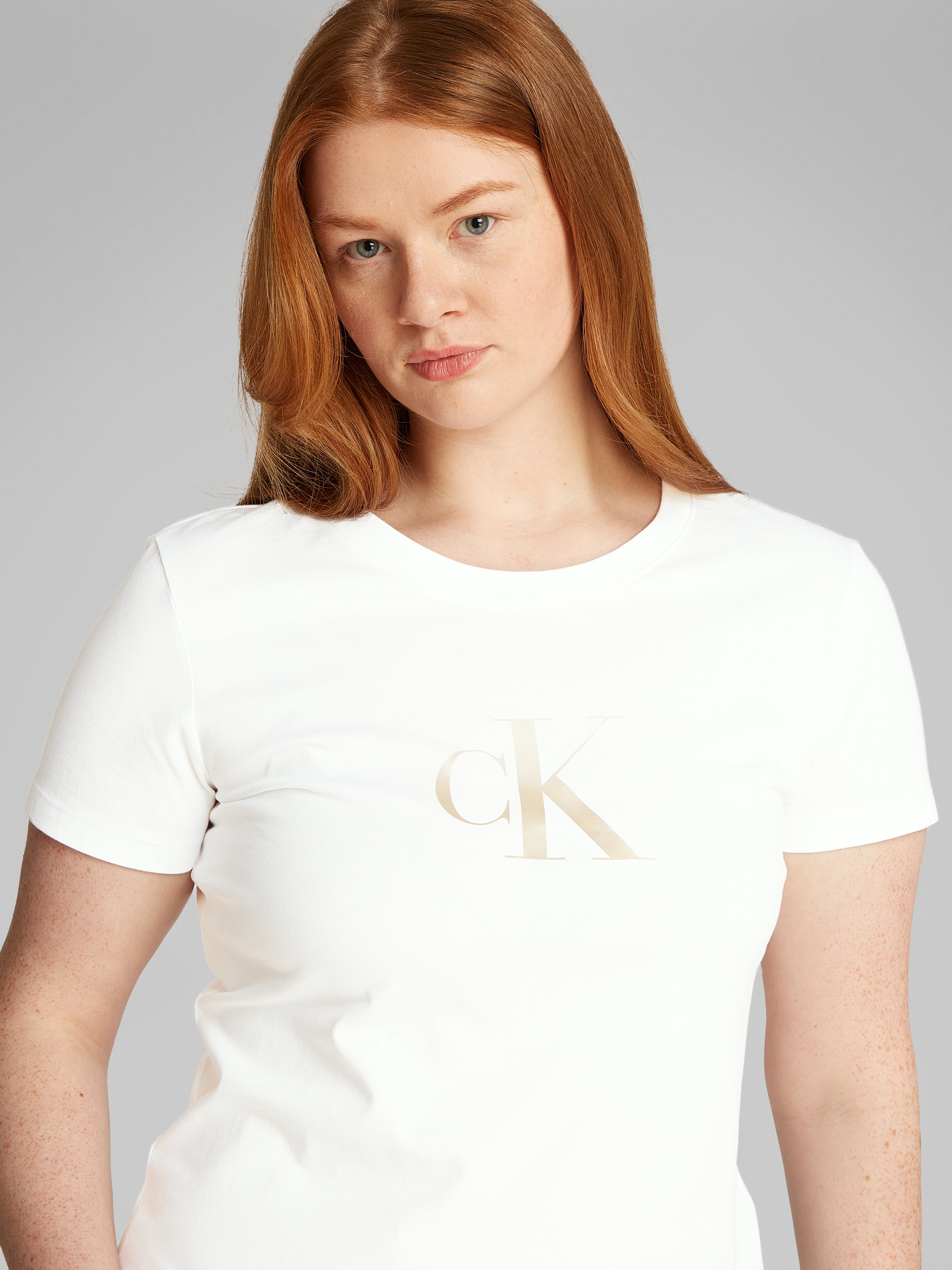 Calvin Klein Jeans Plus T-Shirt »PLUS GRADIENT CK SLIM TEE«, in großen Größen, Druck mit Farbverlauf