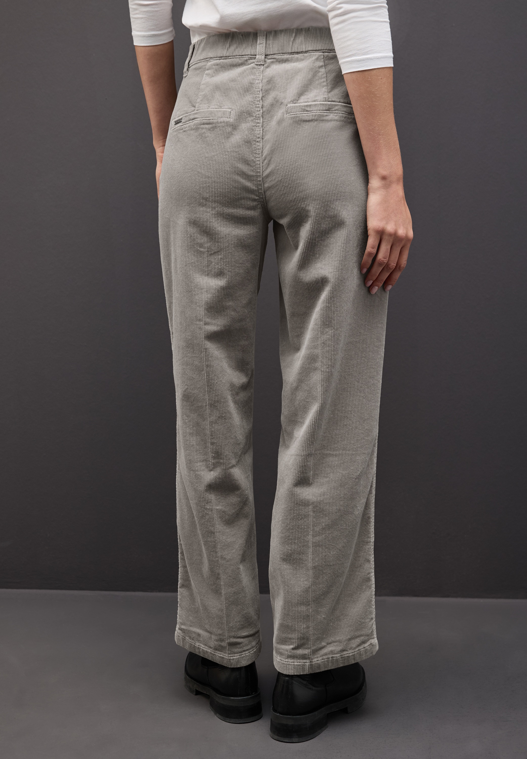 STREET ONE Cordhose Straight Leg, Mid Waist günstig online kaufen