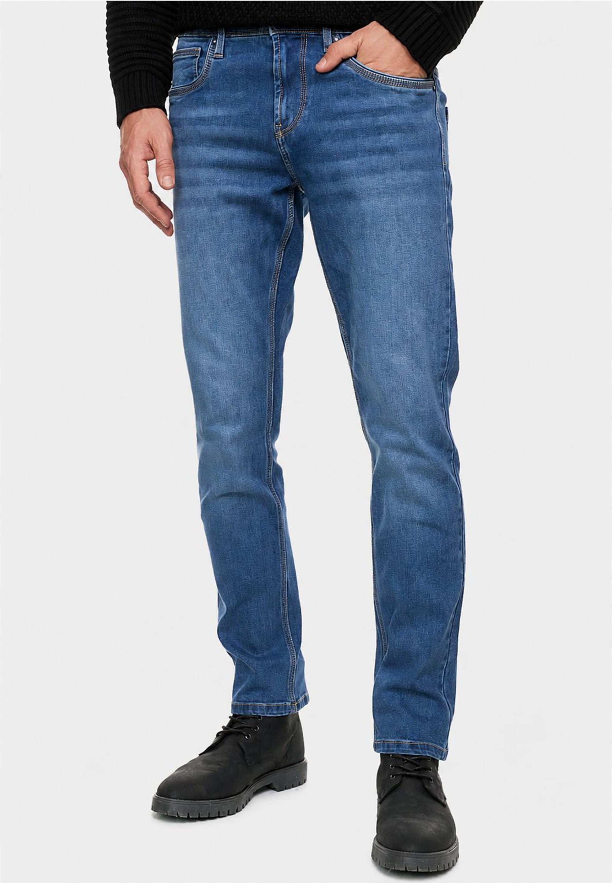 Rusty Neal Slim-fit-Jeans "MELVIN" mit klassischem 5-Pocket-Design