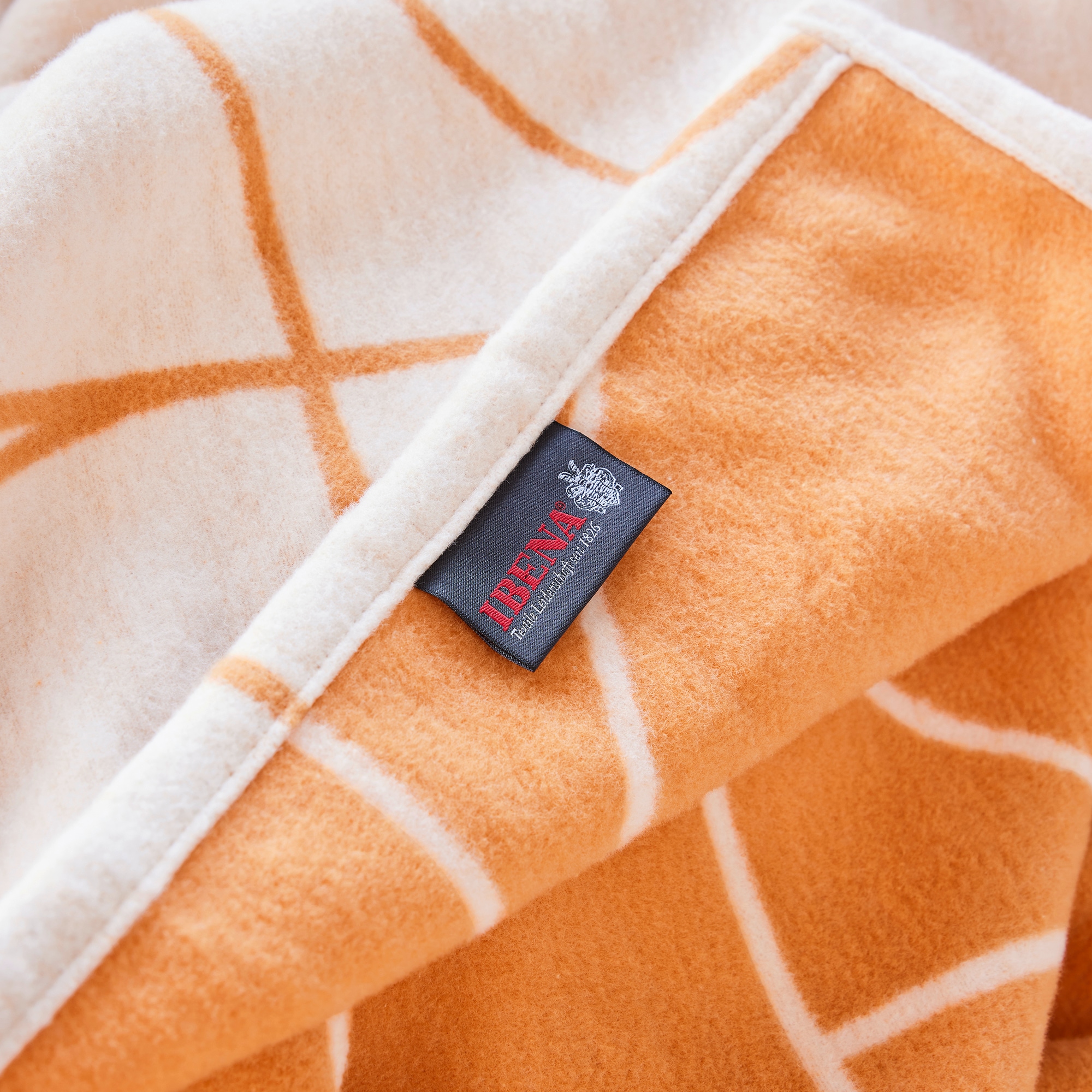 IBENA Wohndecke »Wohndecke Puno GOTS«, mit abstraktem Design