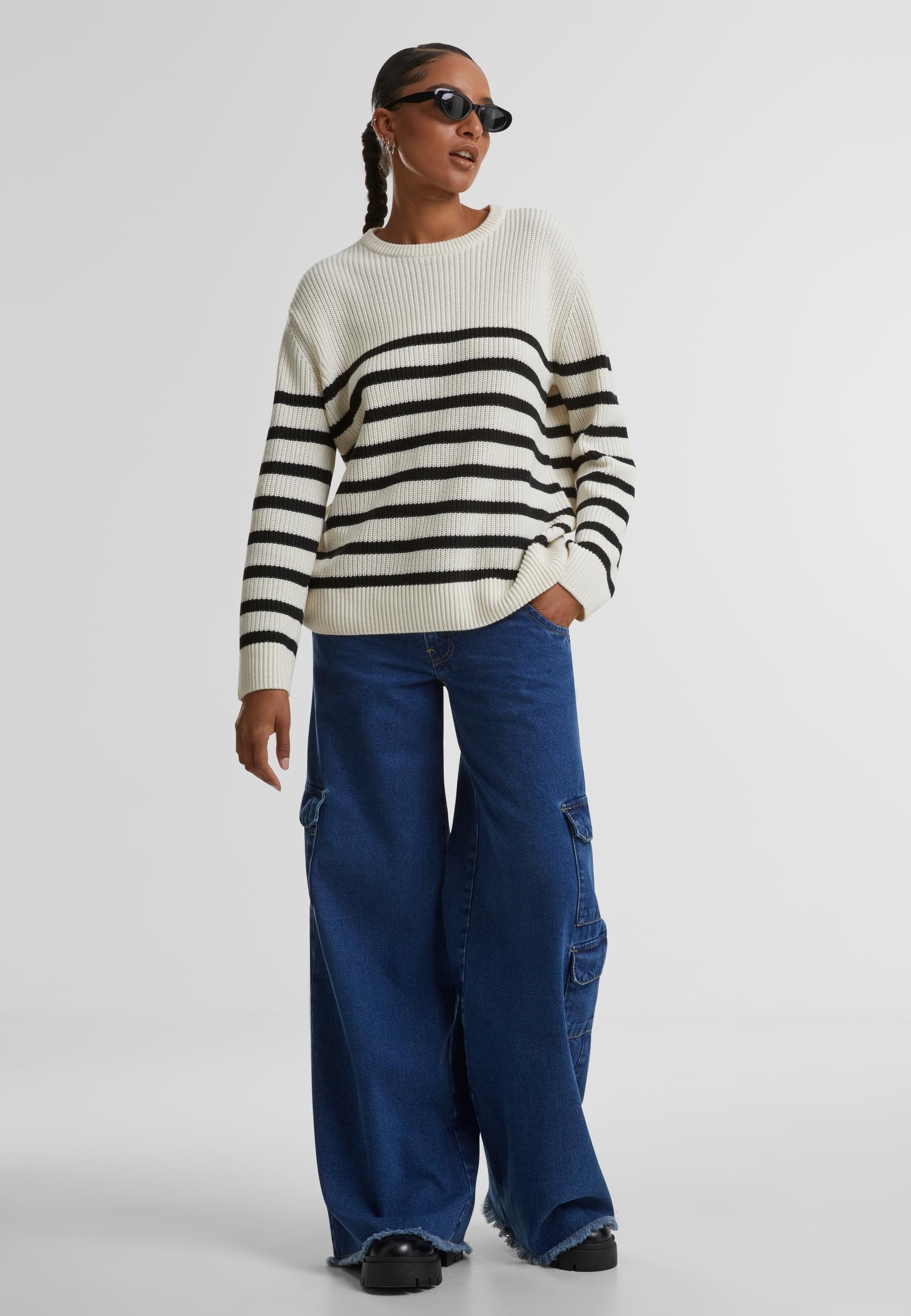 URBAN CLASSICS Rundhalspullover »Urban Classics Damen Ladies Rib Striped Sweater«, (1 tlg.)