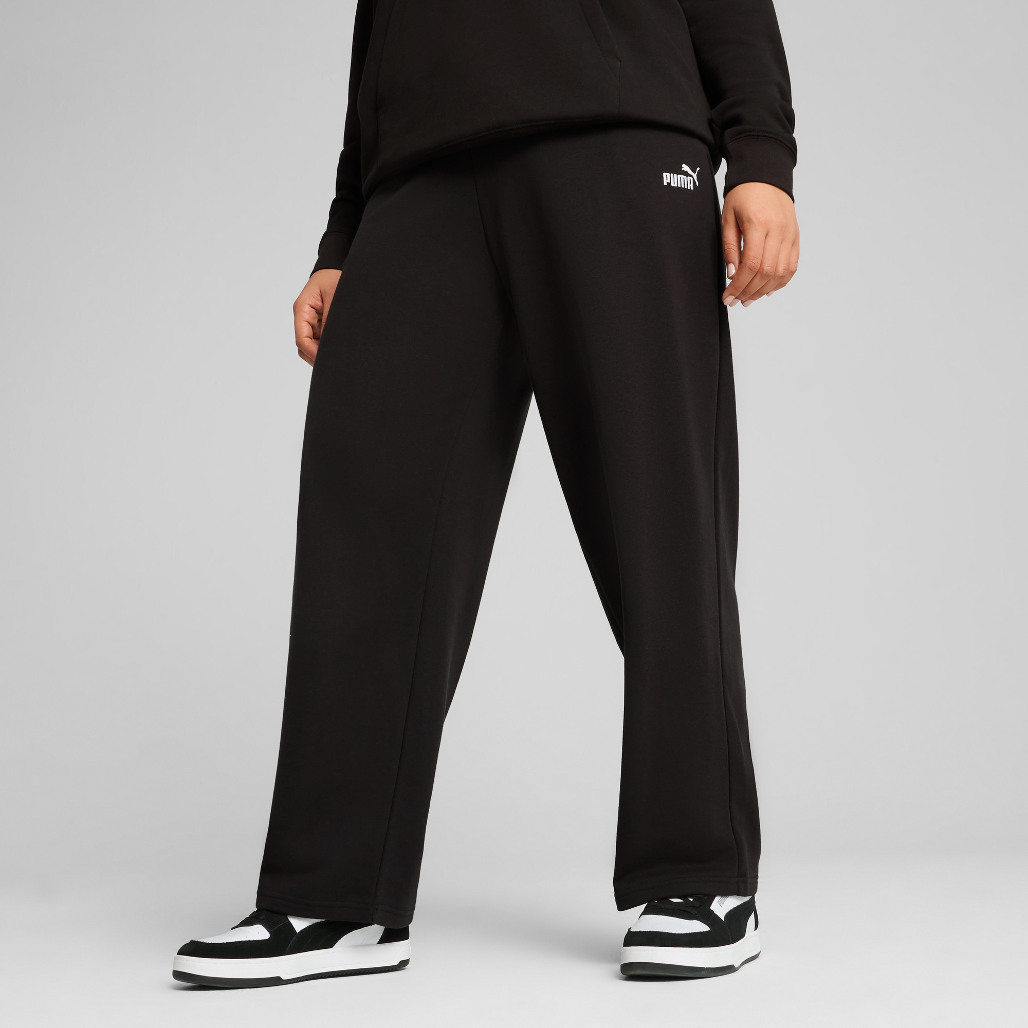 PUMA Trainingshose "ESS SMALL NO. 1 LOGO COMFORT STRAIGHT PANTS TR OP" günstig online kaufen