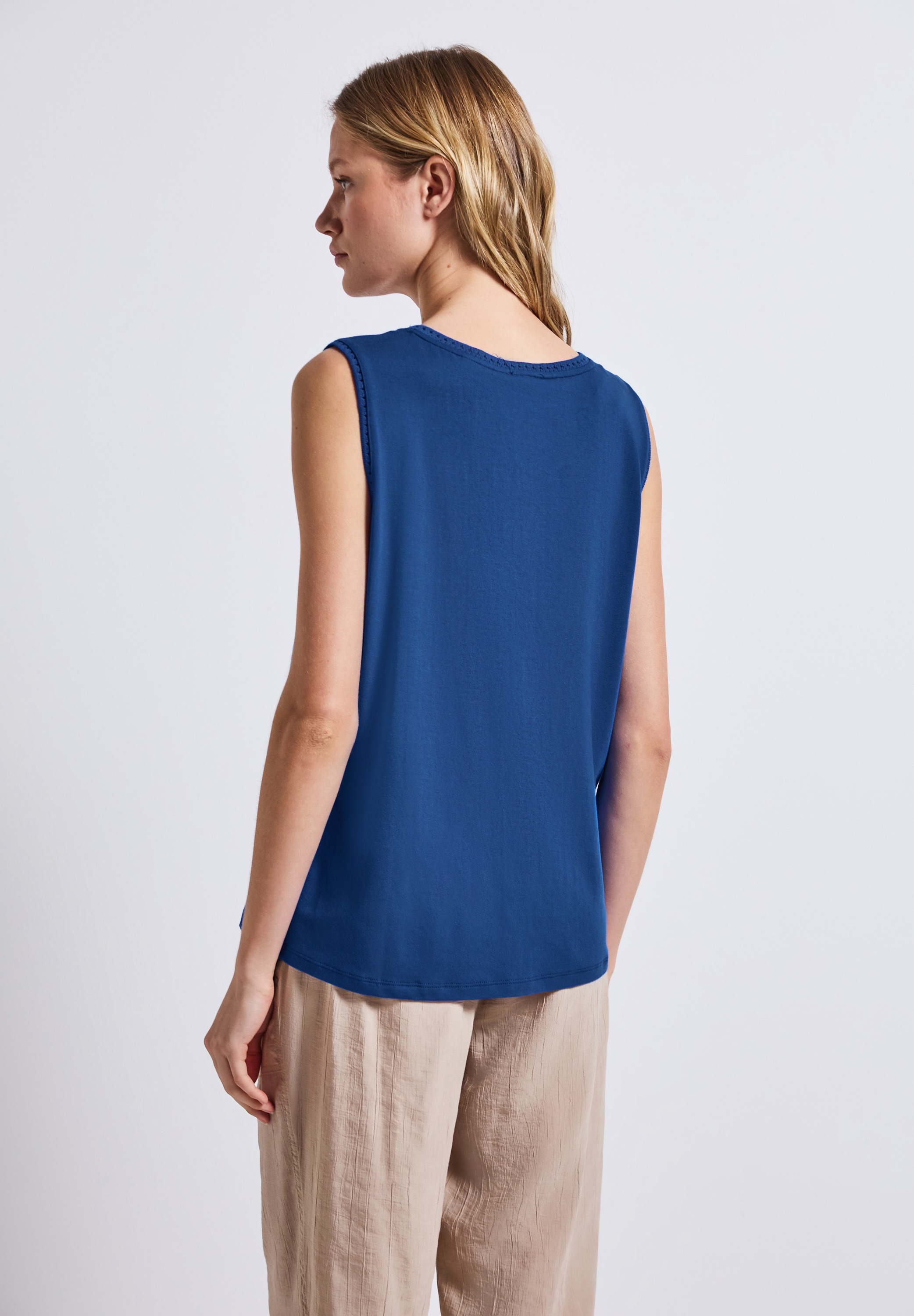 STREET ONE Spitzentop mit V-Ausschnitt