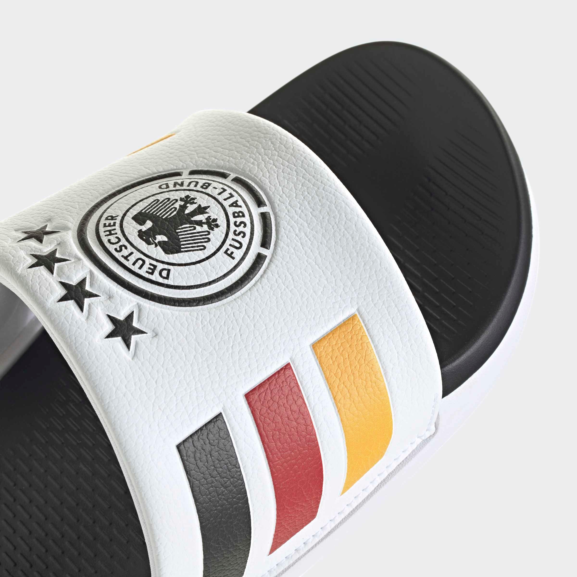 adidas Sportswear Badesandale »ADILETTE COMFORT 2.0 DEUTSCHLAND BADESCHLAPPEN«  Badelatschen, World Cup Nations Pack