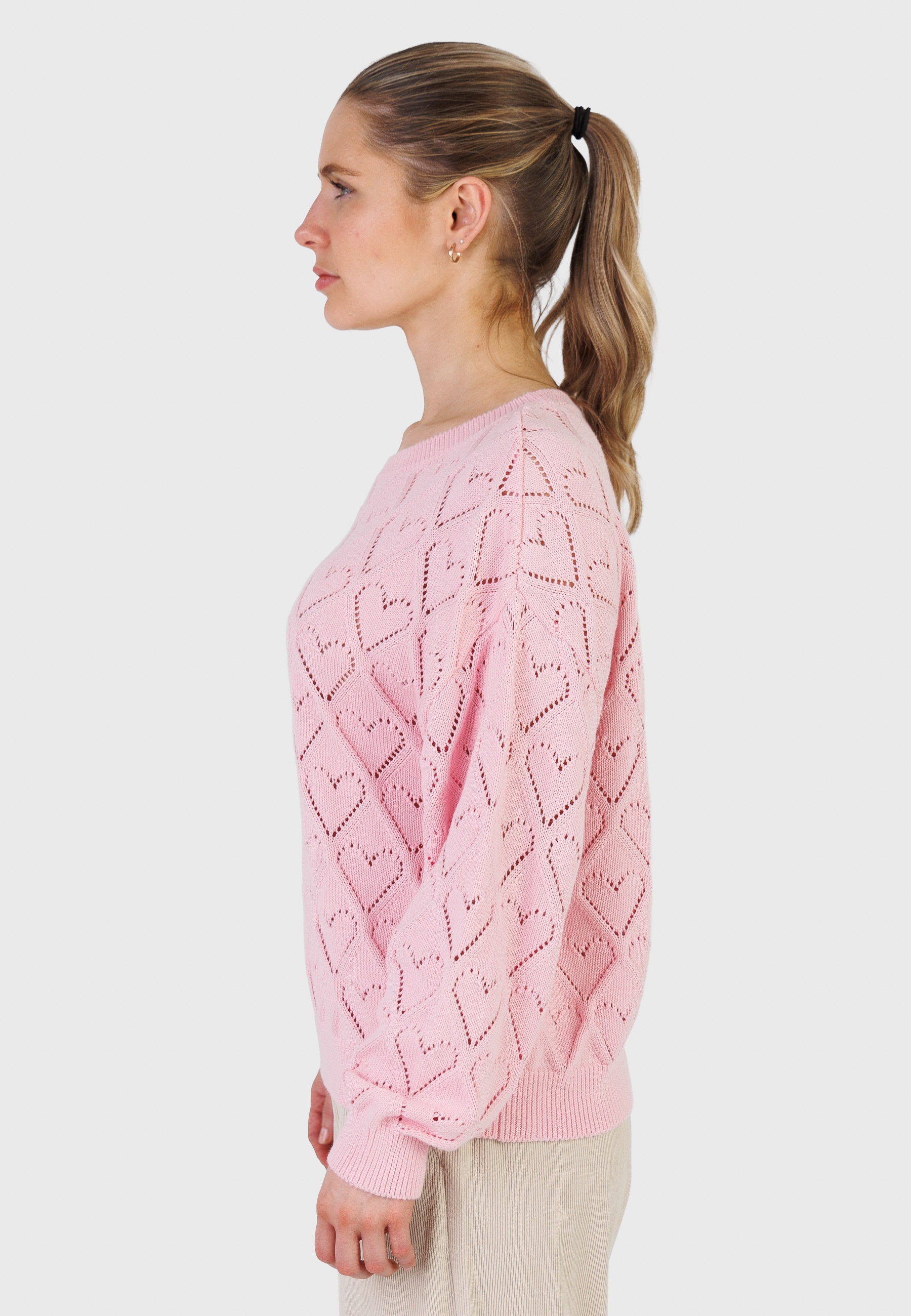 Kleinigkeit Sweater »Kleinigkeit Love is all around Crewneck«
