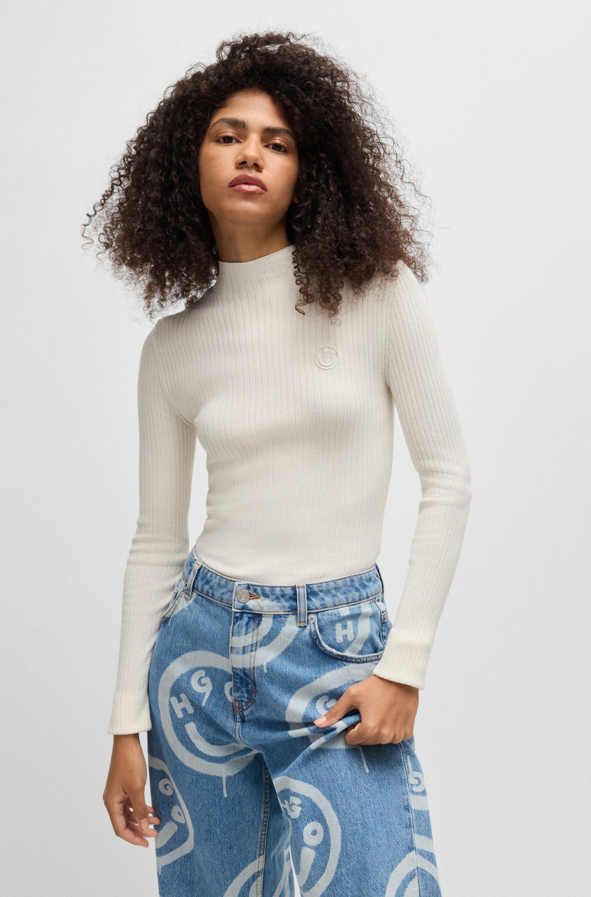 HUGO Blue Stehkragenpullover "Sarmie", mit Label-Stitching günstig online kaufen